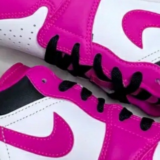 (GS) Jordan 1 Low Fierce Pink 착용 스타일