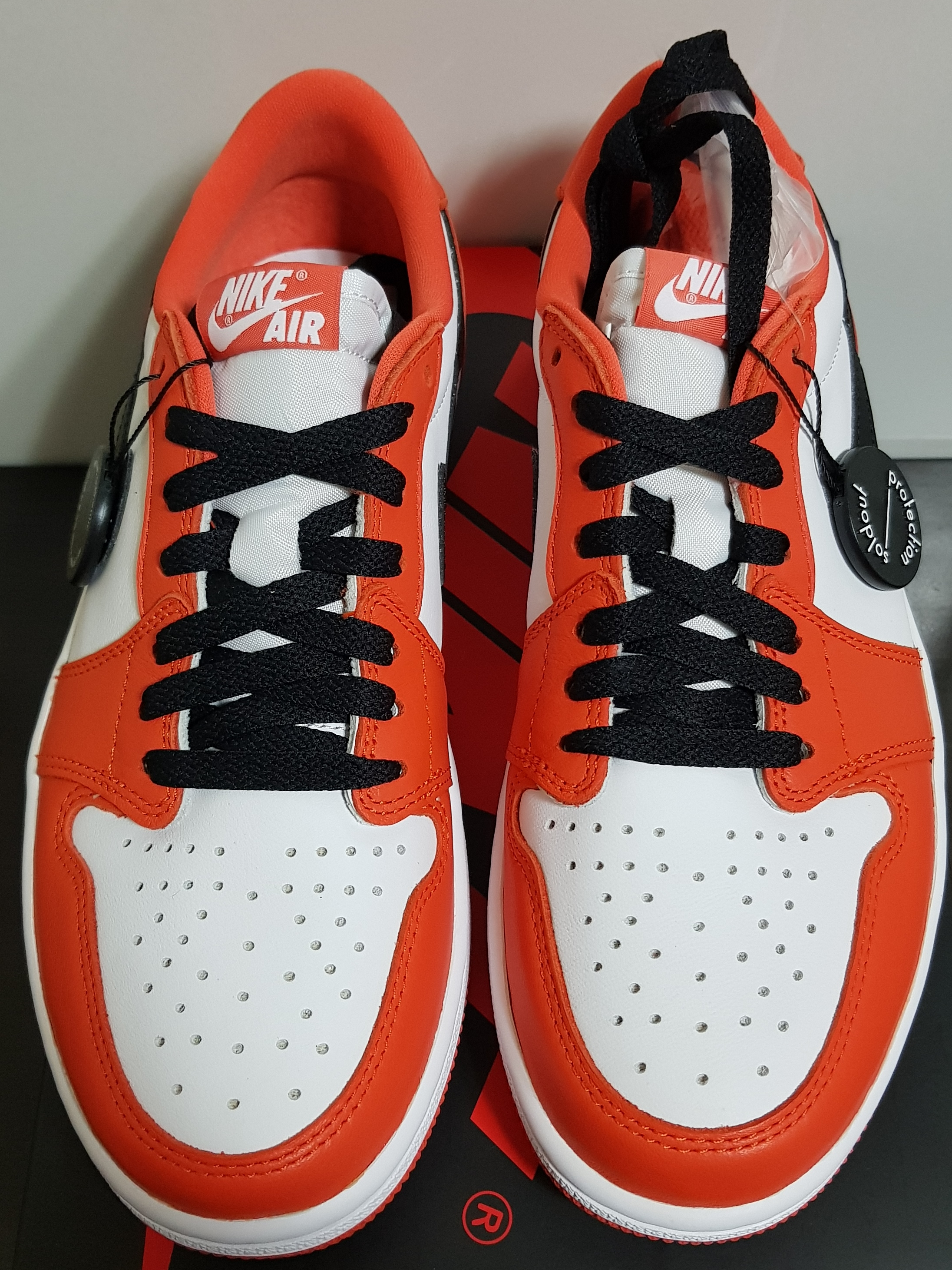 Jordan 1 Low OG Starfish 착용 스타일