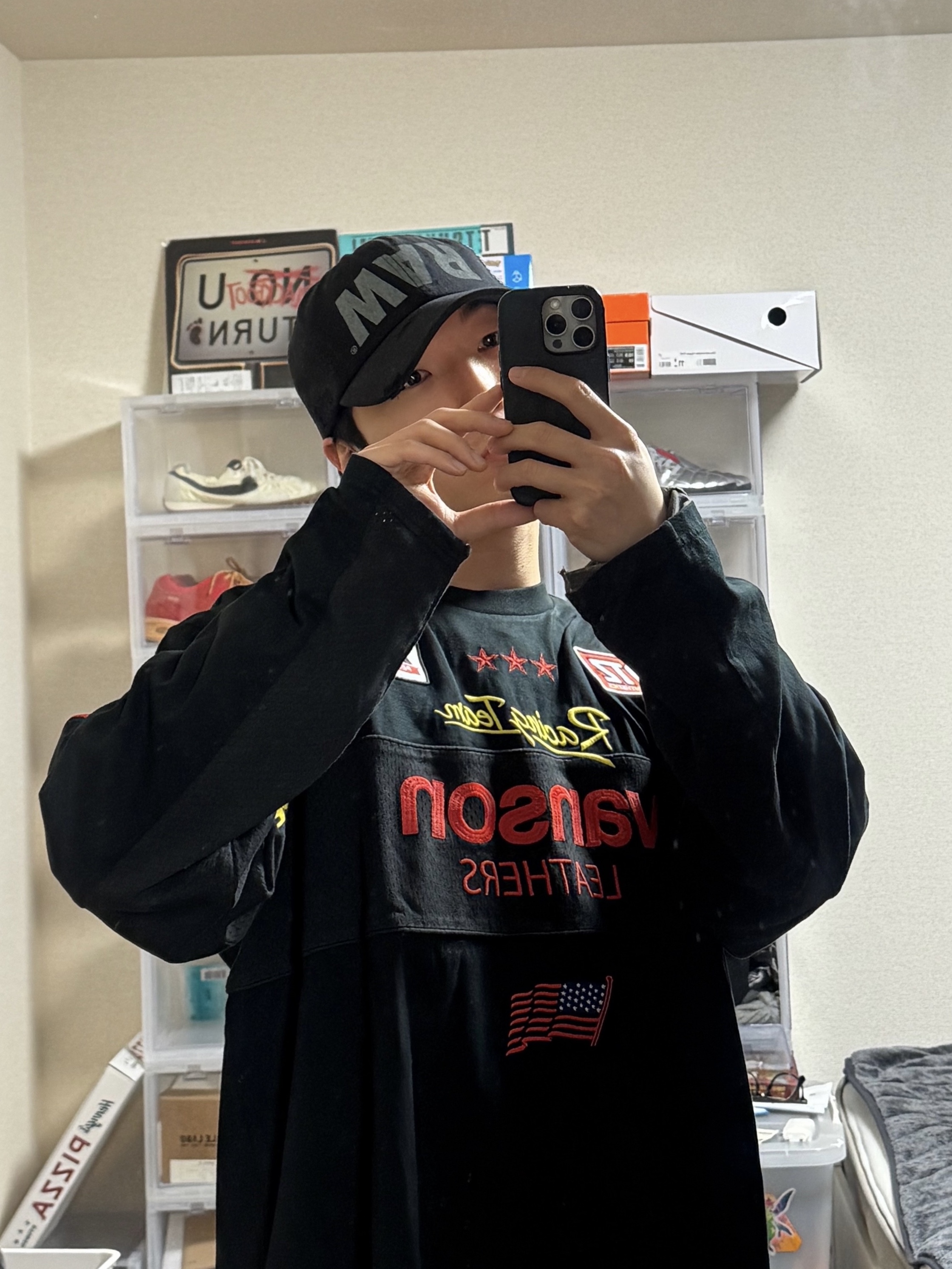 Supreme x Vanson Leathers L/S Top Black - 26SS 착용 스타일