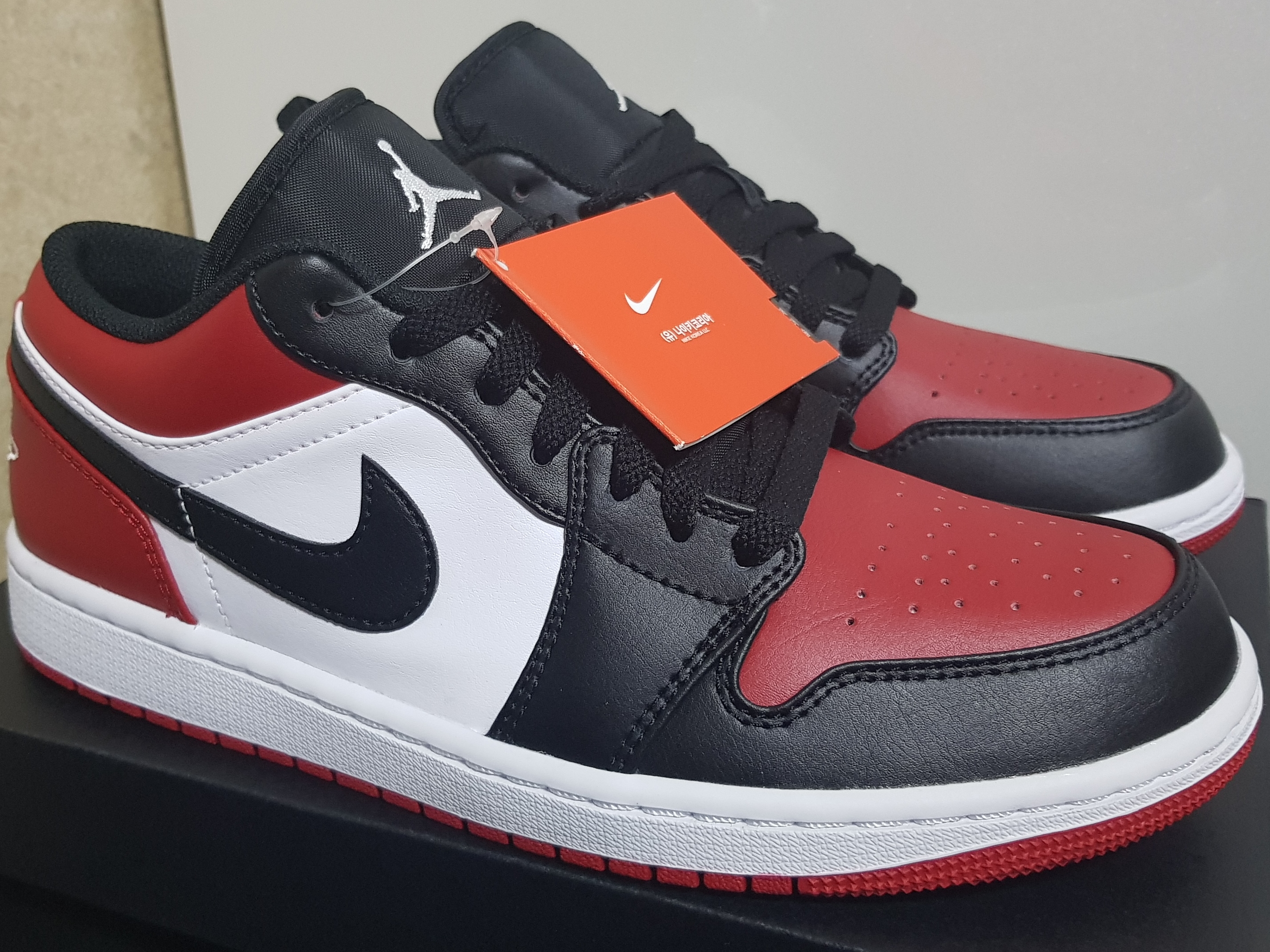Jordan 1 Low Bred Toe 착용 스타일
