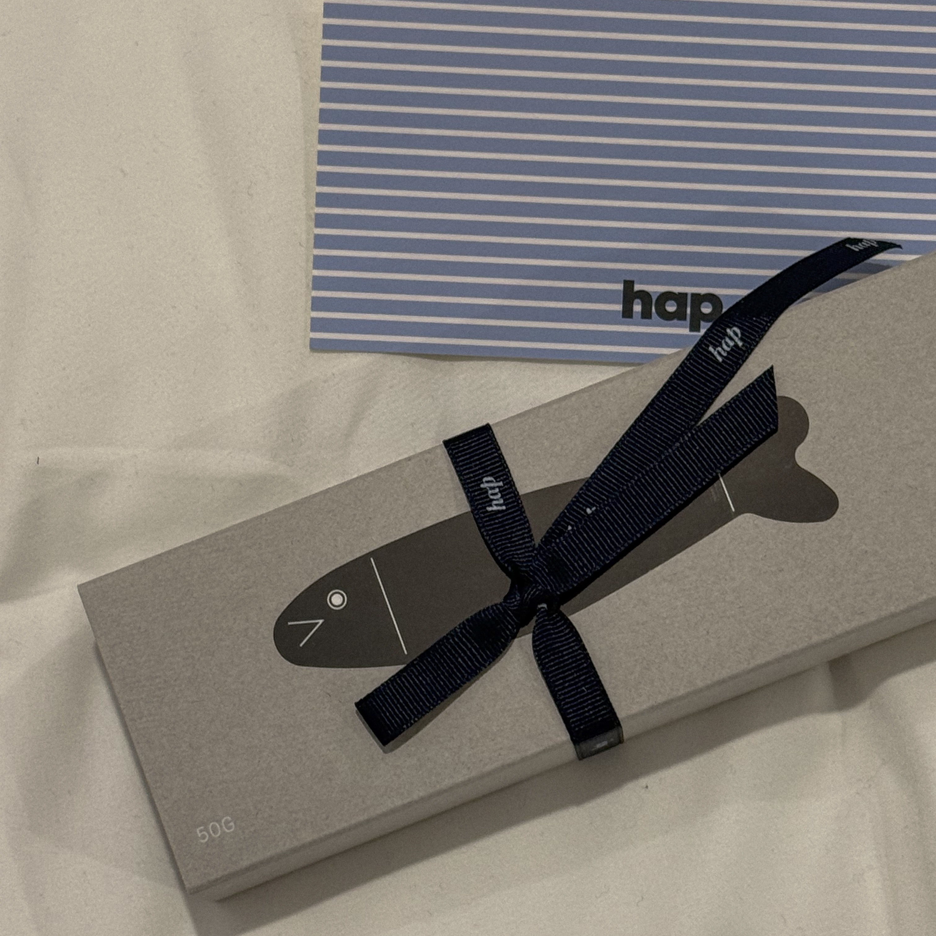 [KREAM 단독] HAP Luck pollack ornaments black 착용 스타일 - 6