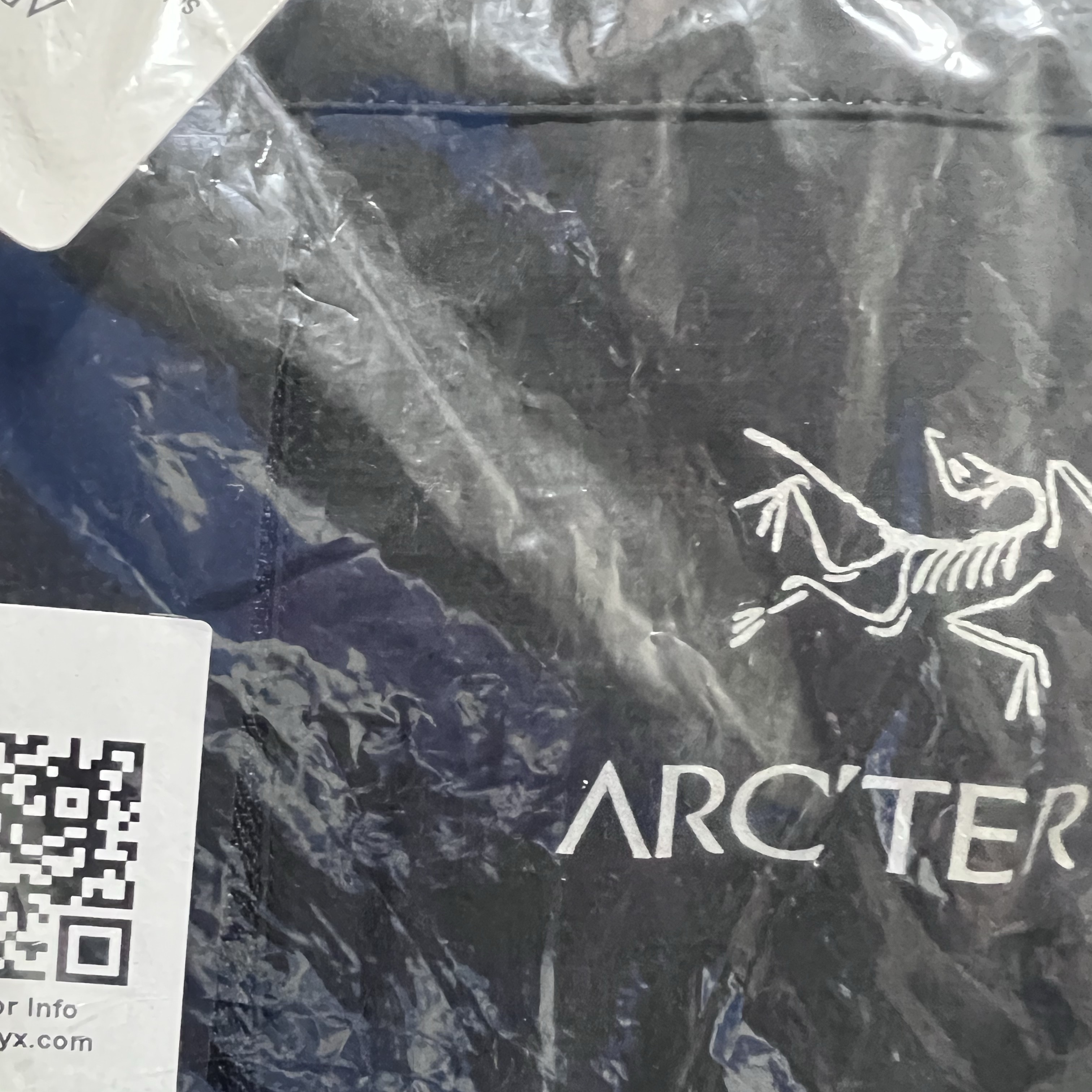 Arc'teryx Squamish Hoody Black 착용 스타일