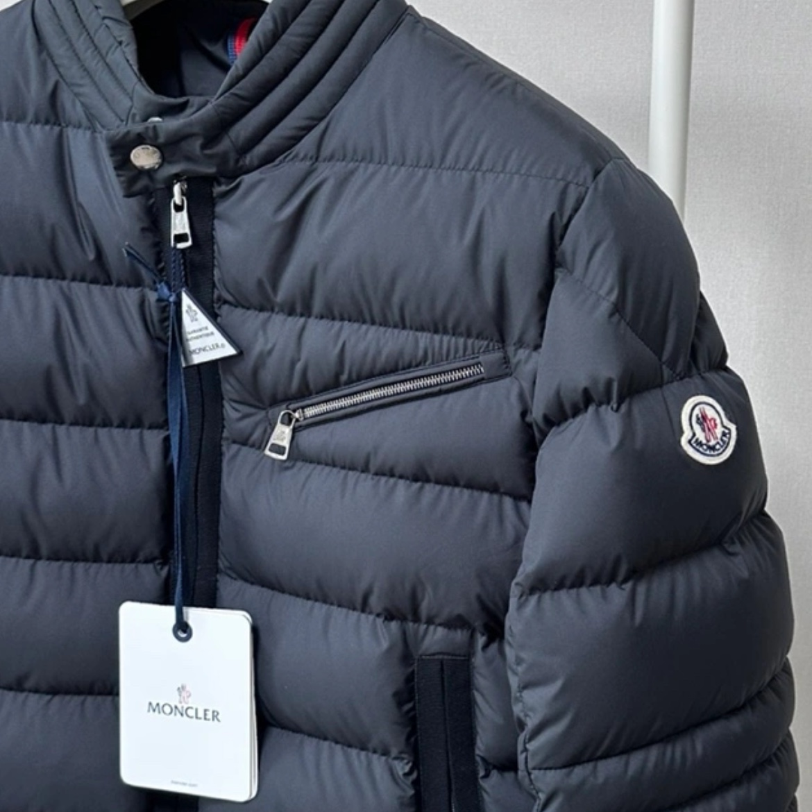 Moncler Souillet Biker Jacket Black - 24FW 착용 스타일