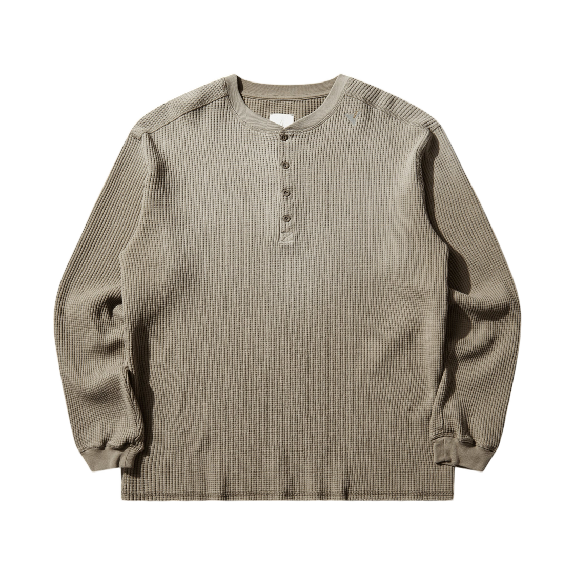 로아 비 썬 페이디드 오가닉 와플 세라피노 롱 슬리브 탑 그레이 그린(ROA Bee Sun Faded Organic Waffle Serafino Long Sleeve Top Grey Green)