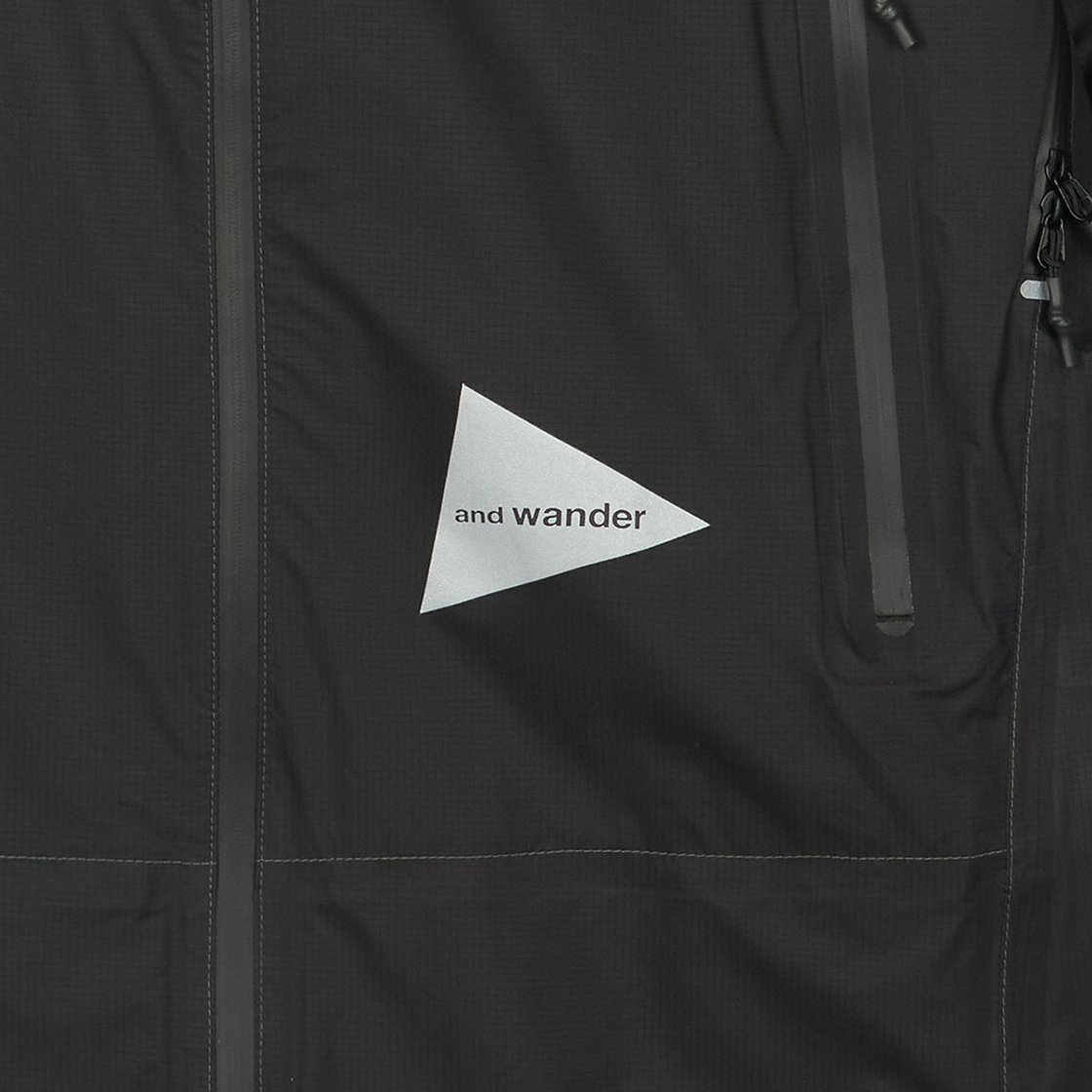 앤드 원더 002 3L UL 레인 재킷 블랙 - 26SS(And Wander 002 3L UL Rain Jacket Black - 26SS) - 5