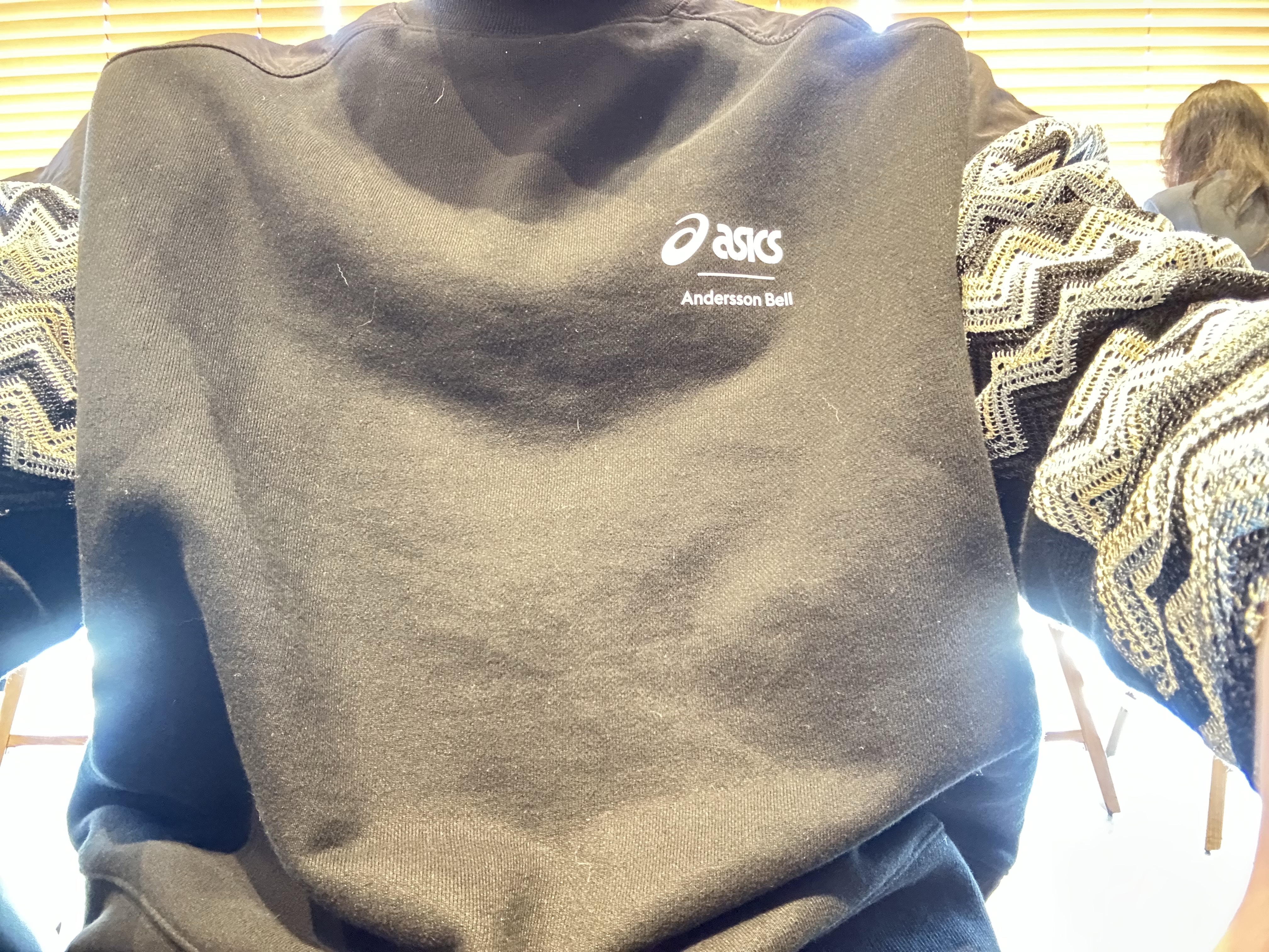 Andersson Bell x Asics Contrast Sweatshirt Black 착용 스타일