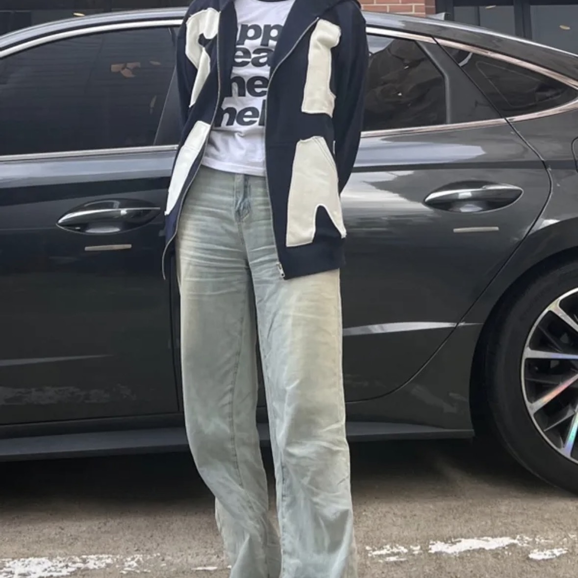 [트리플적립]SUNLOVE Capital Zip Up Hoodie Navy 착용 스타일