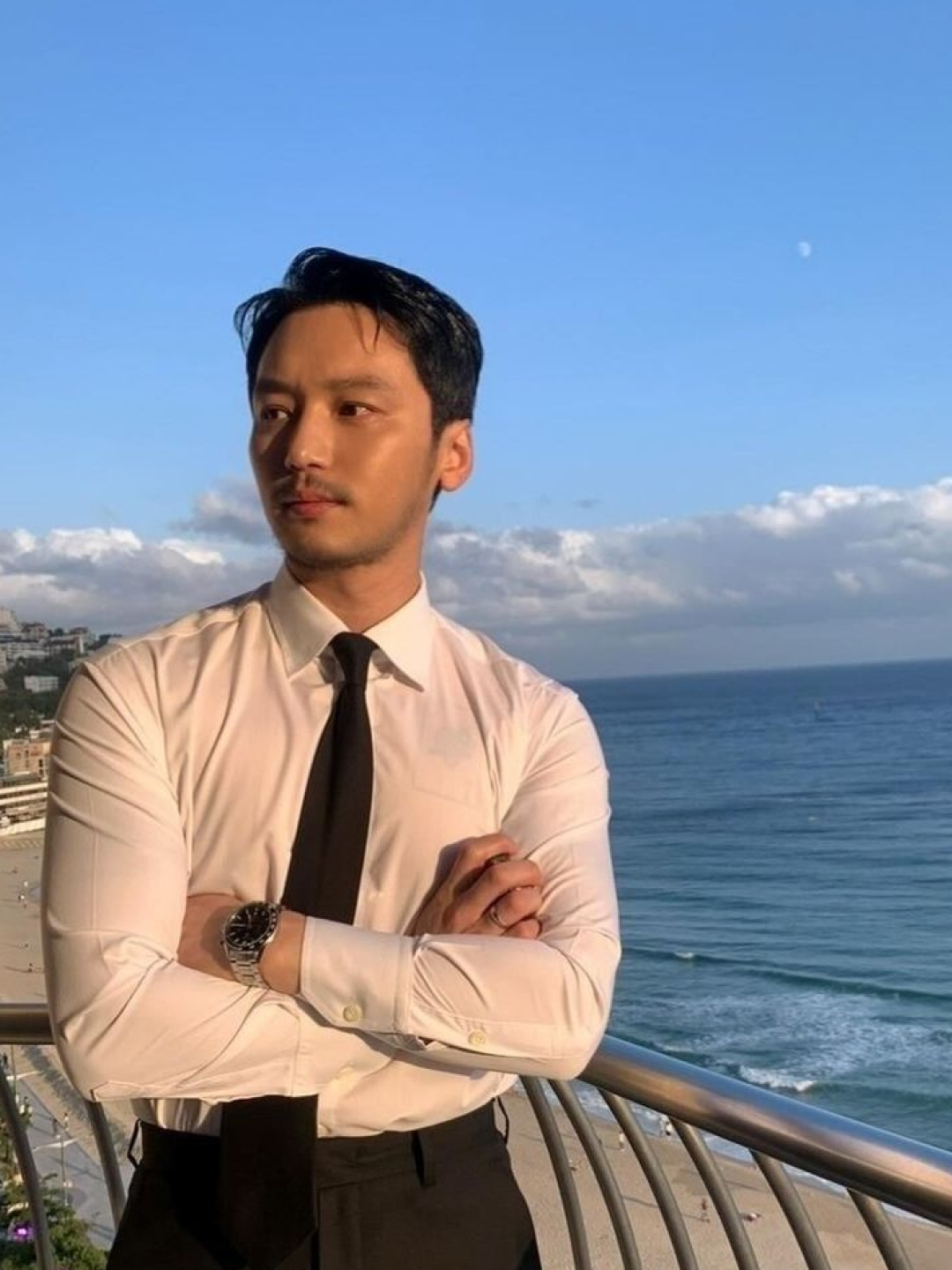 Stussy Leather Garage Jacket Black, Emis New Logo Emis Cap Black 착용 스타일 - 4