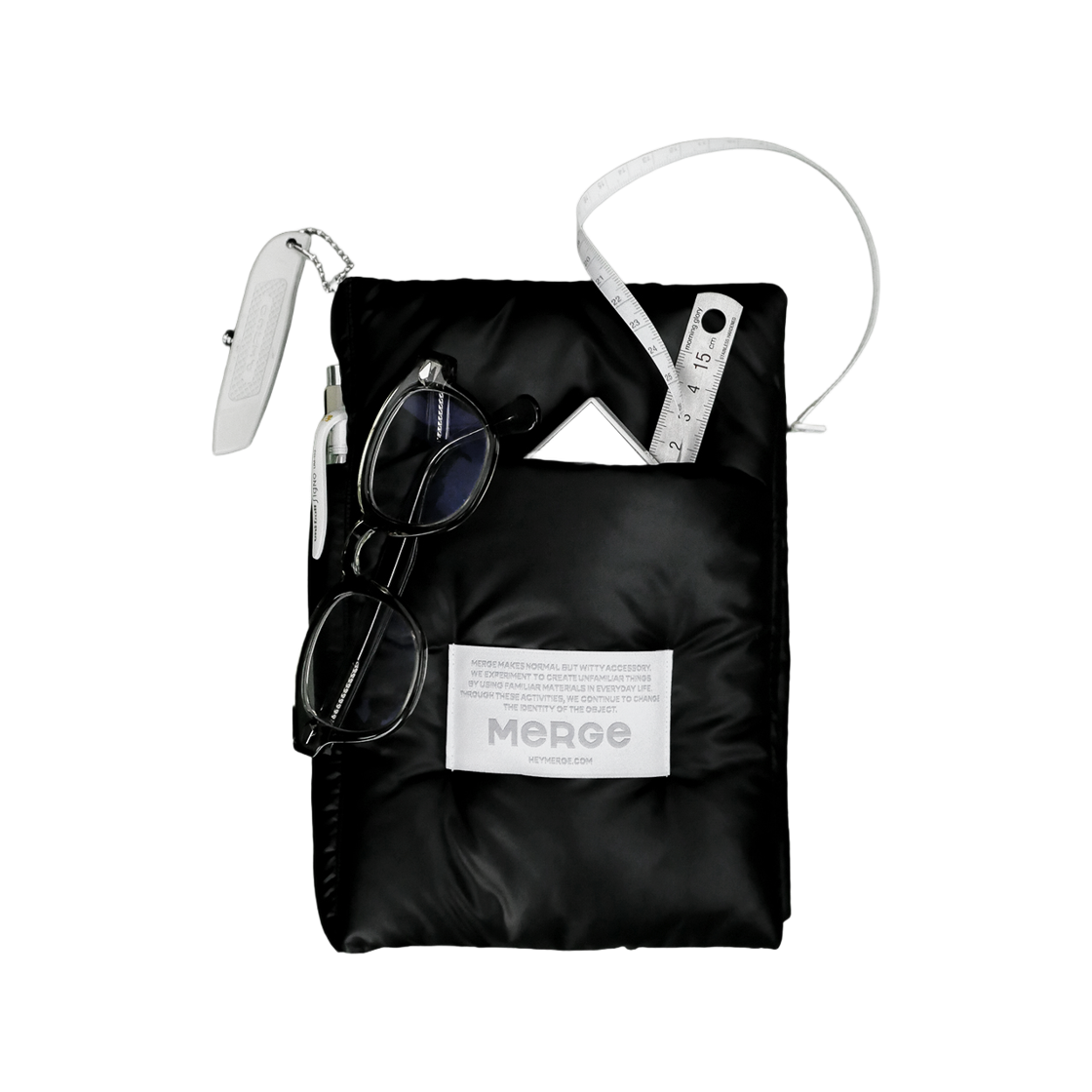 머지 스너그 북커버 블랙(Merge Snug Book Cover Black)