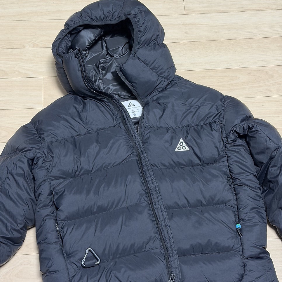 (W) Nike ACG Lunar Lake Primaloft Therma-Fit ADV Loose Hooded Jacket Black Summit White - Asia 착용 스타일
