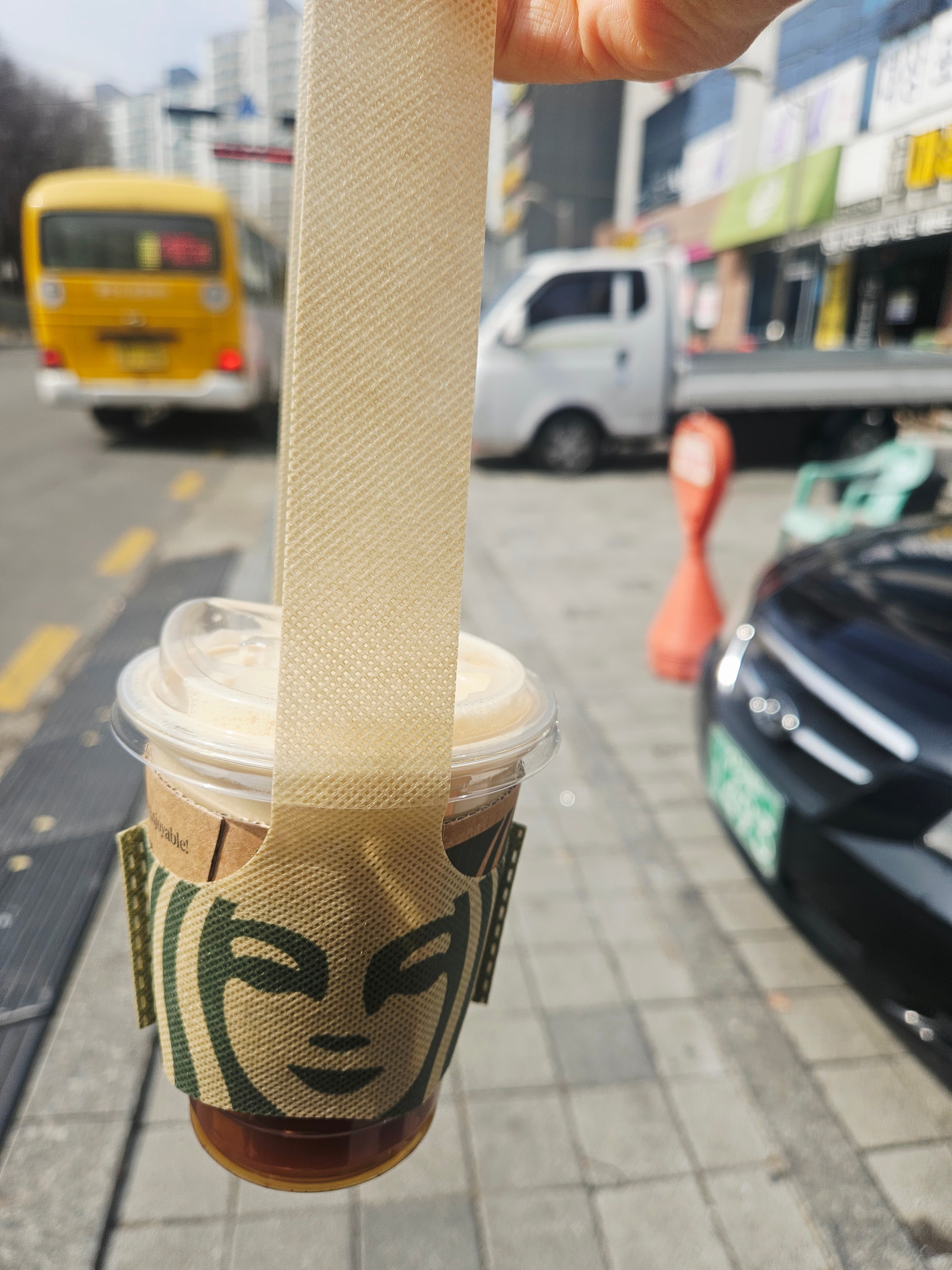 Starbucks SS Love Bani Kona Tumbler 237ml, Starbucks Blossom Flower Knit Bag Pink 착용 스타일 - 10