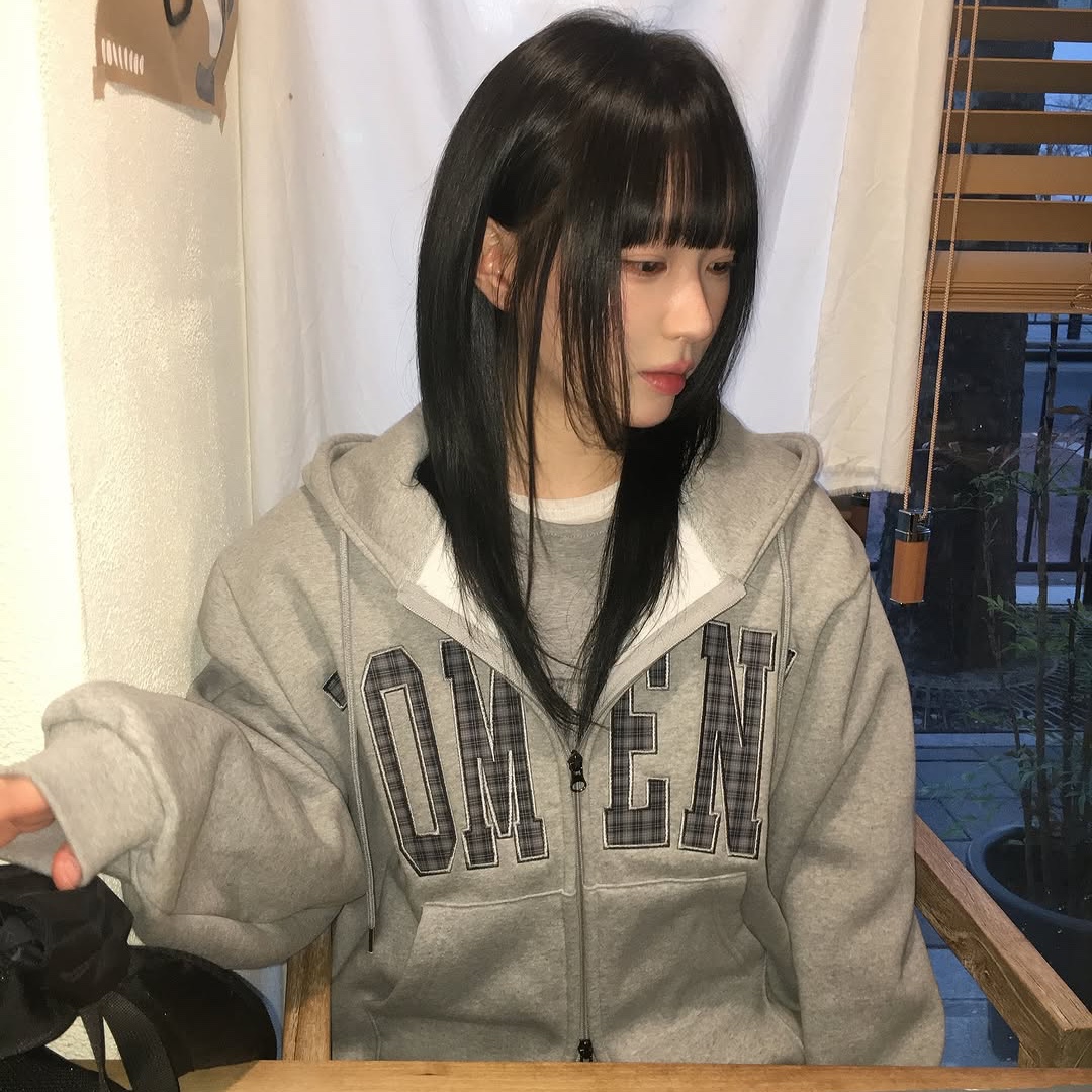 SLOW RECORD HOUSE Moment Zip-Up Hoodie Check 착용 스타일 - 1