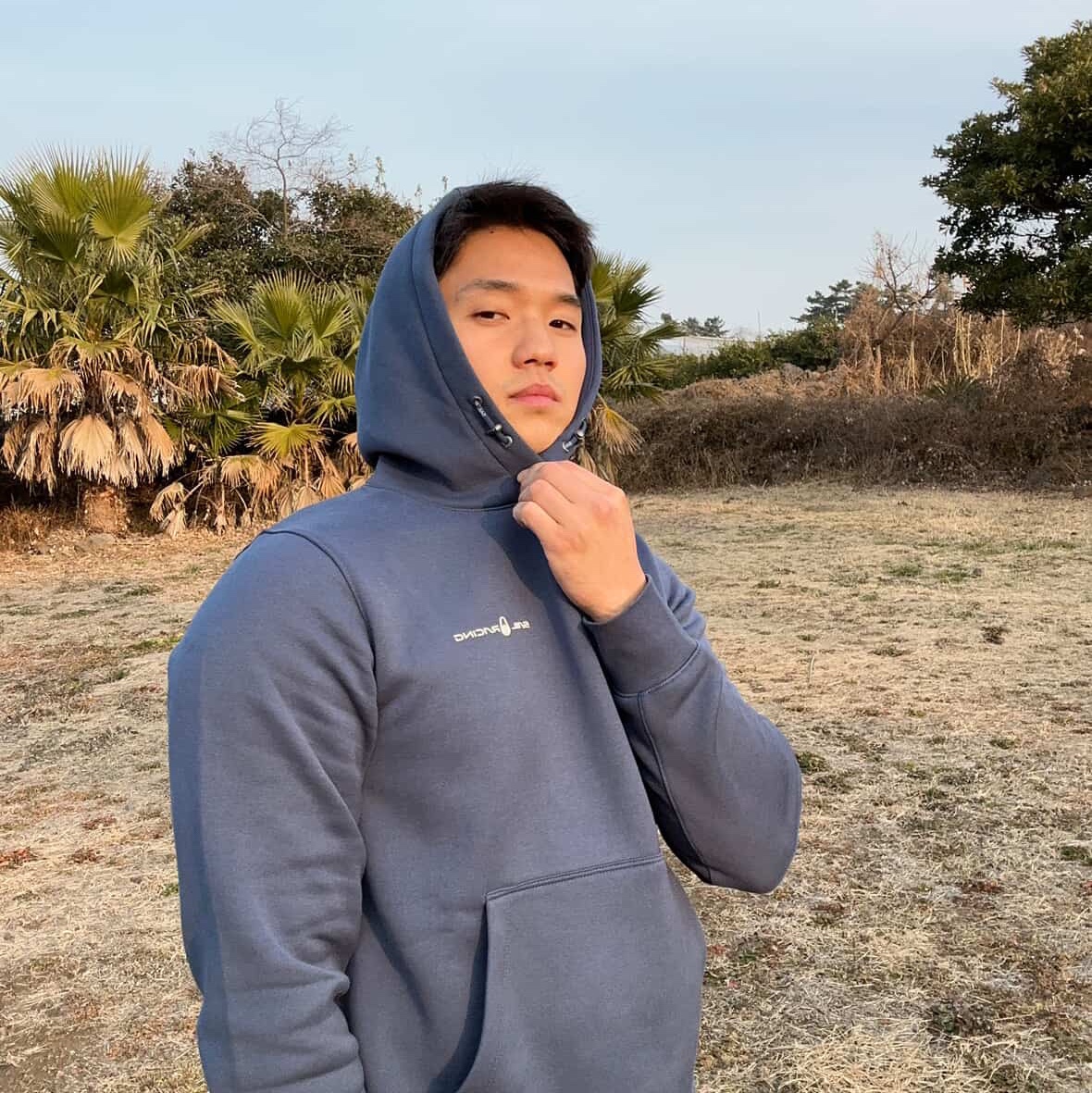 Sailracing Bowman Logo Hood 685 착용 스타일 - 1