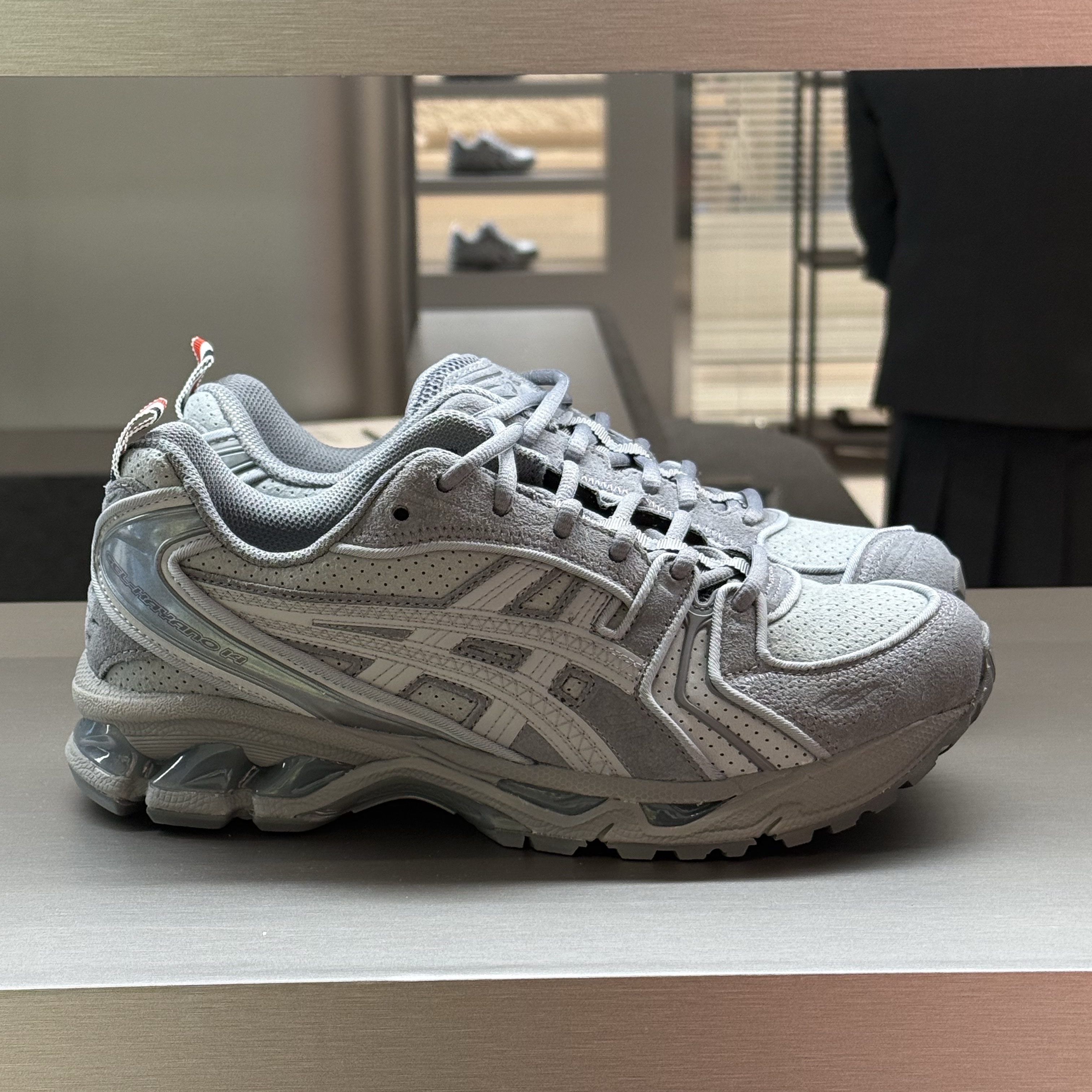 Asics x Thom Browne Gel-Kayano 14 Grey, Asics x Thom Browne Gel-Kayano 14 White 착용 스타일 - 1
