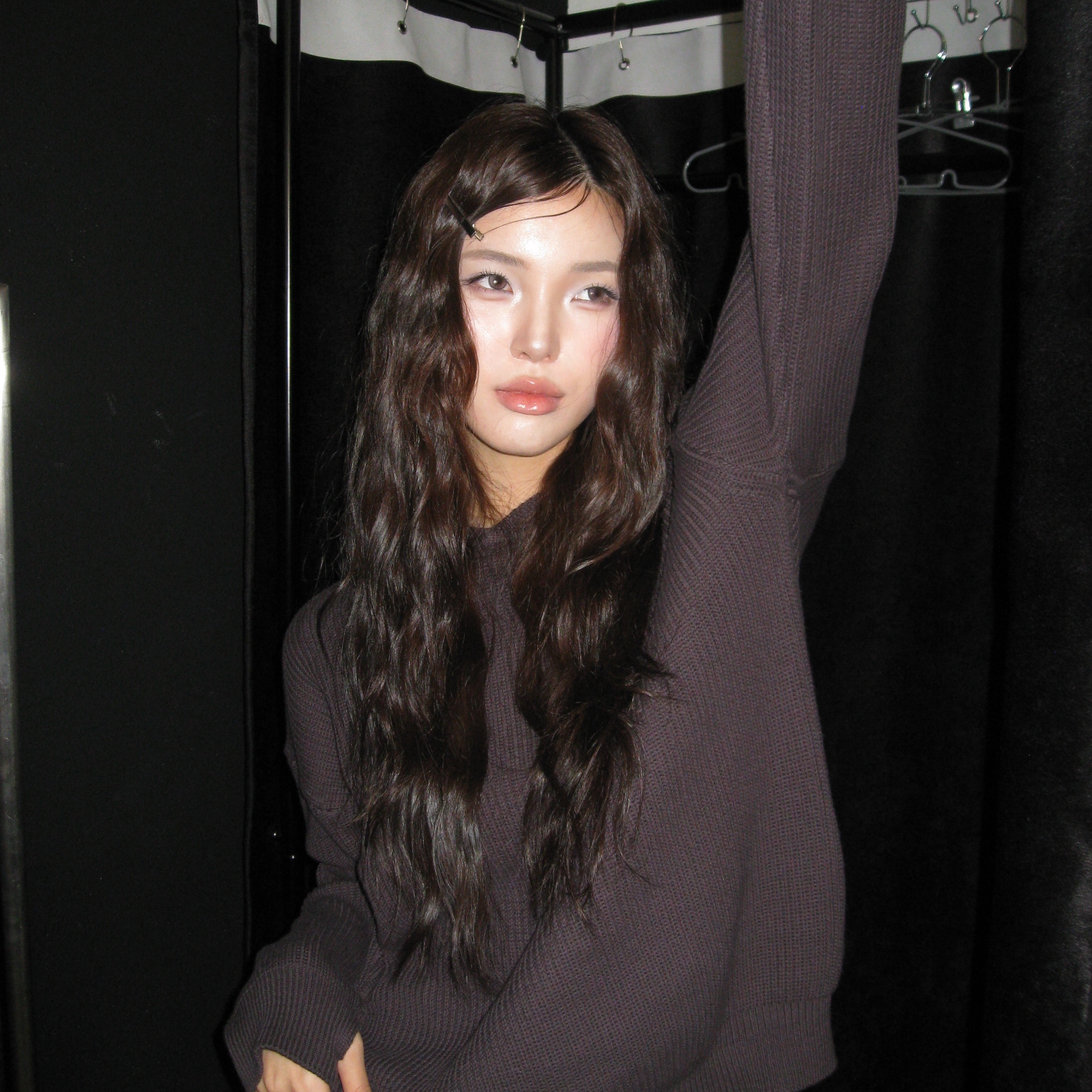 Polyteru Human Index Human Knit Hoodie Purple Charcoal 착용 스타일 - 4