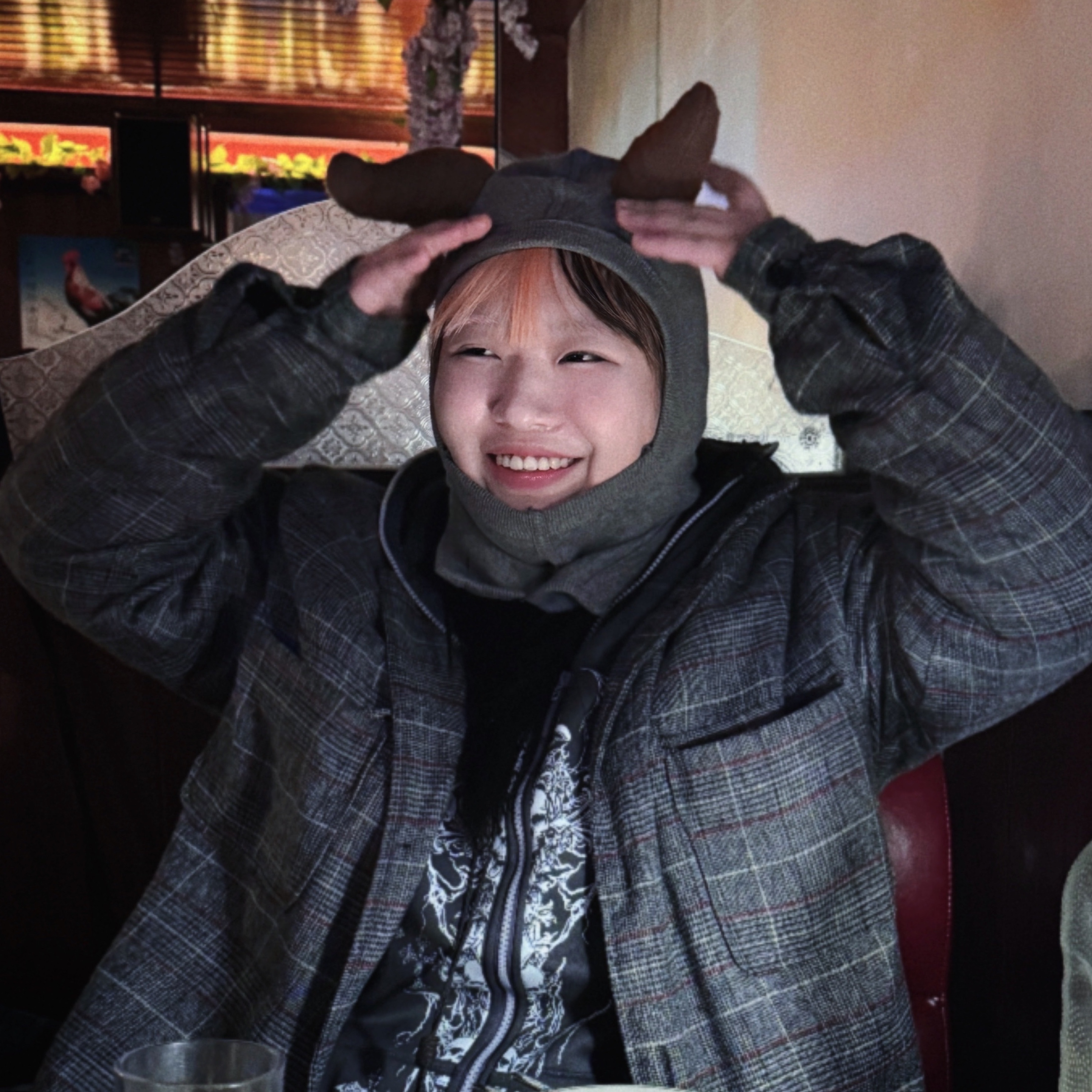 IAB Studio x Delicious in Dungeon Senshi Balaclava Gray 착용 스타일