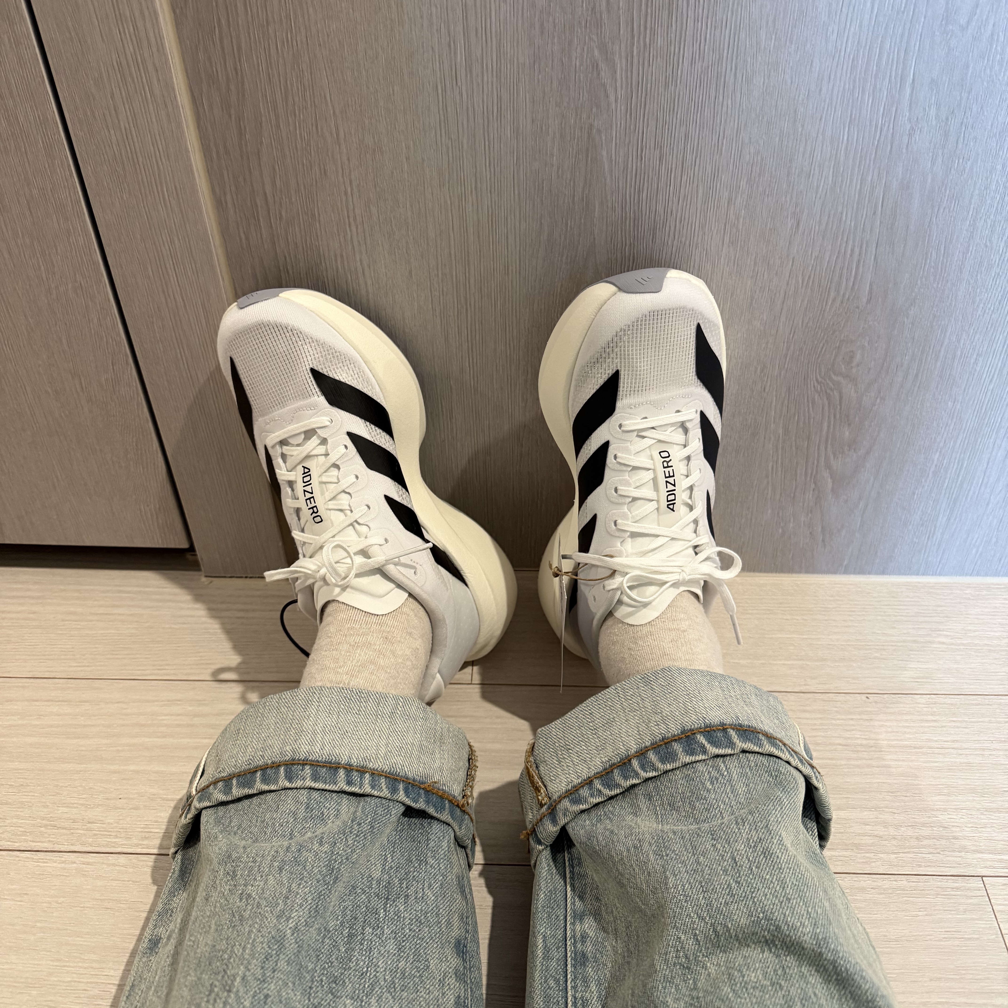 (W) Adidas Adizero EVO SL Cloud White Core Black 착용 스타일 - 3