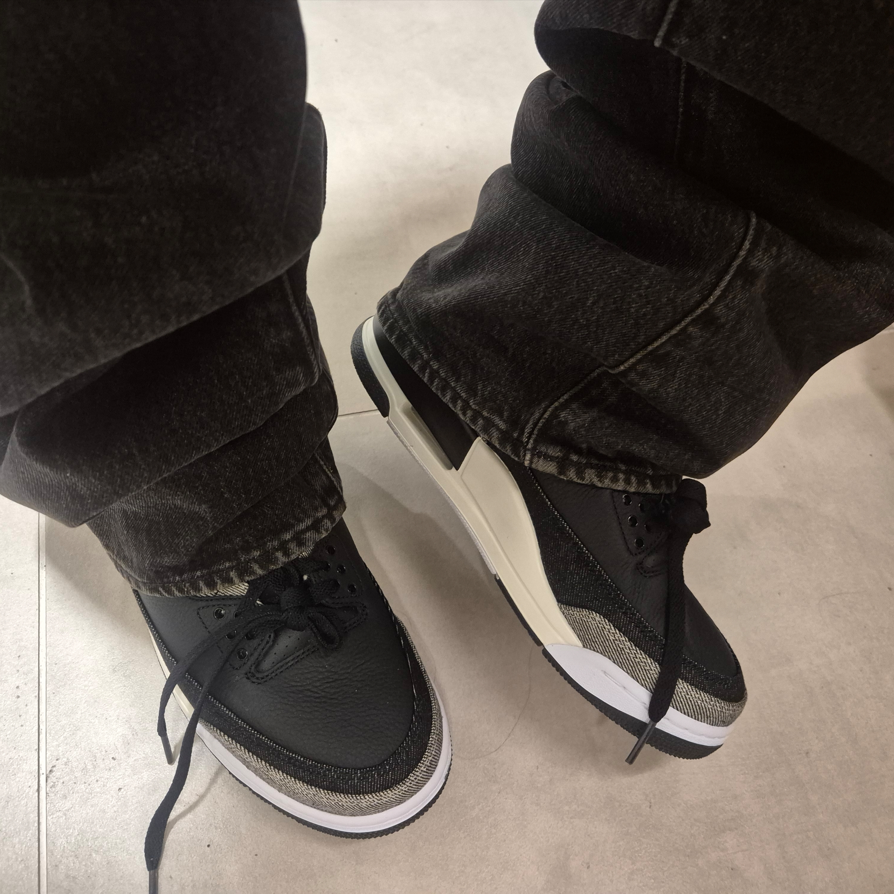 Levi's x Jordan Baggy Jean Black 착용 스타일 - 6