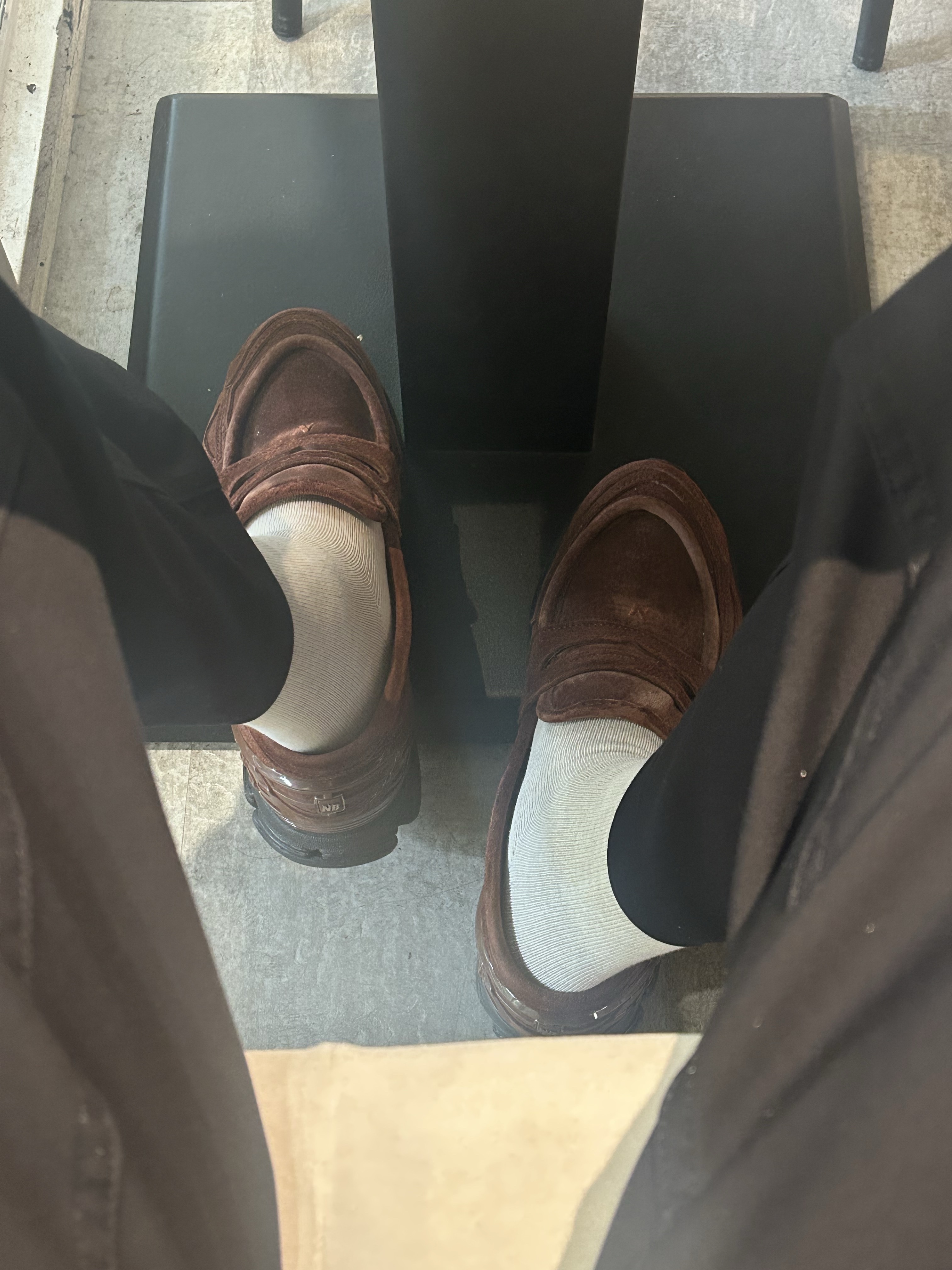 New Balance 1906L Rich Oak 착용 스타일