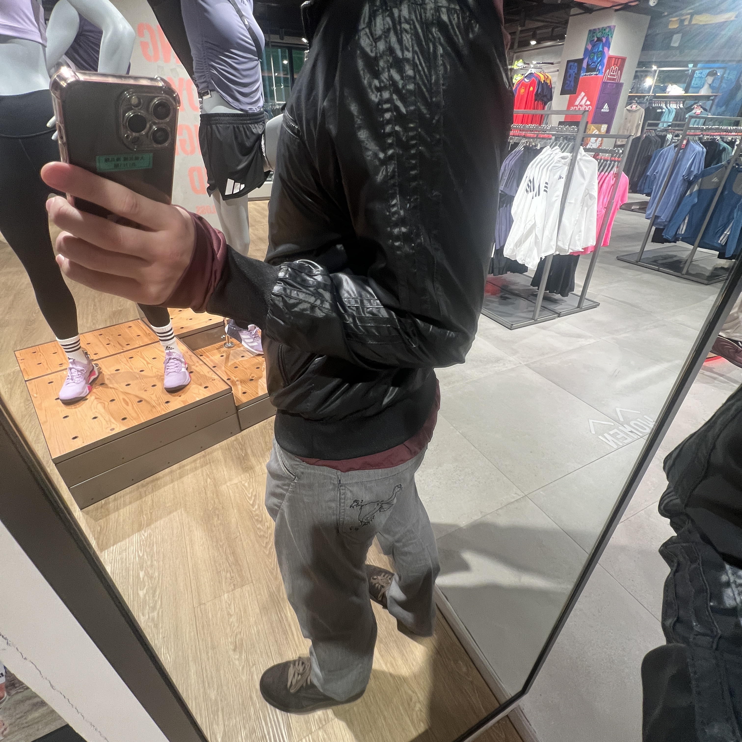 Undermycar Mu.30 Anti Fxxking Logo Play Stretch Flare Black Jeans, Jordan 1 x Travis Scott Retro Low OG SP Velvet Brown and Dark Mocha 착용 스타일 - 2