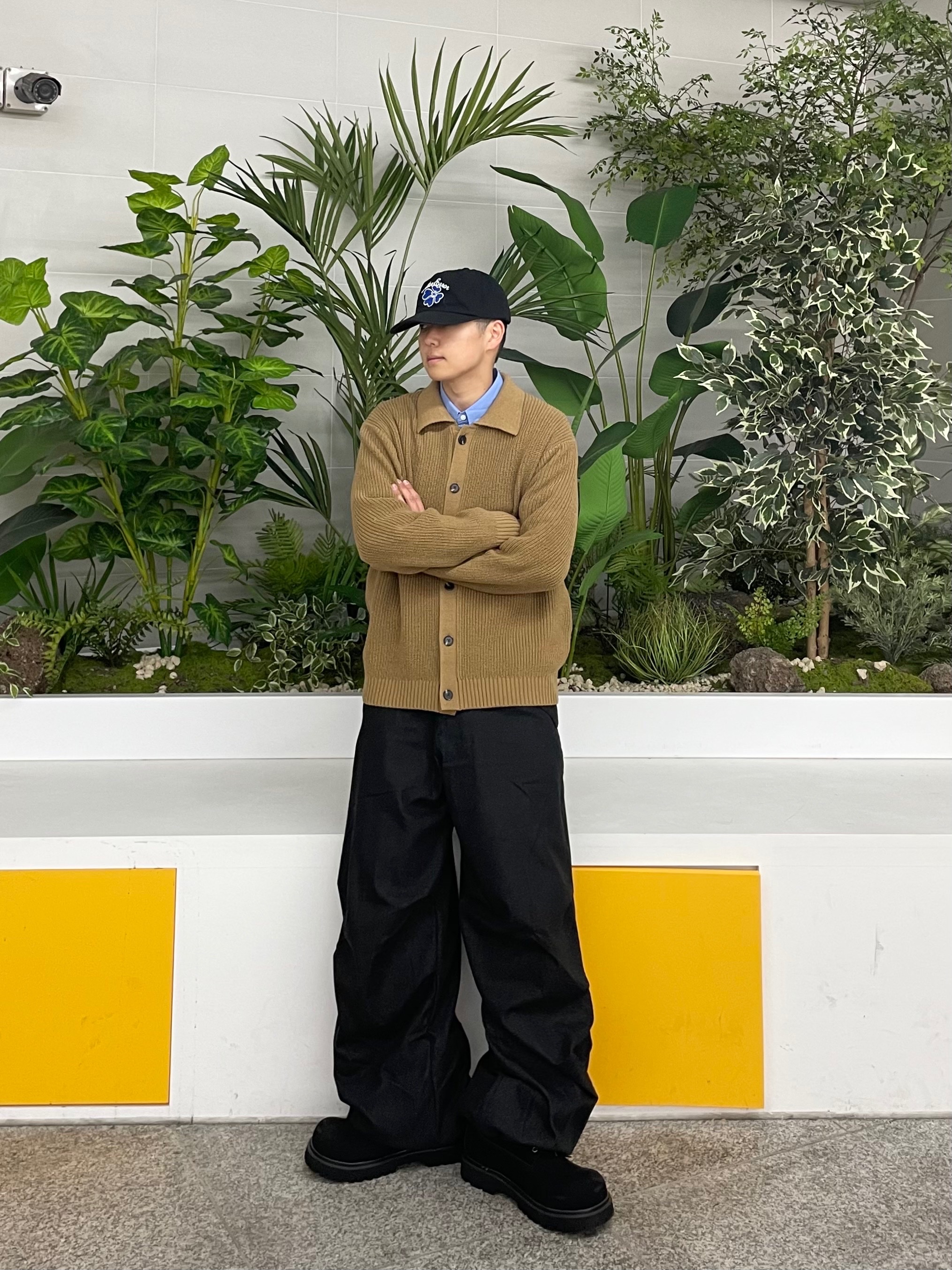 Ader Error M45 Cap Noir 착용 스타일 - 5
