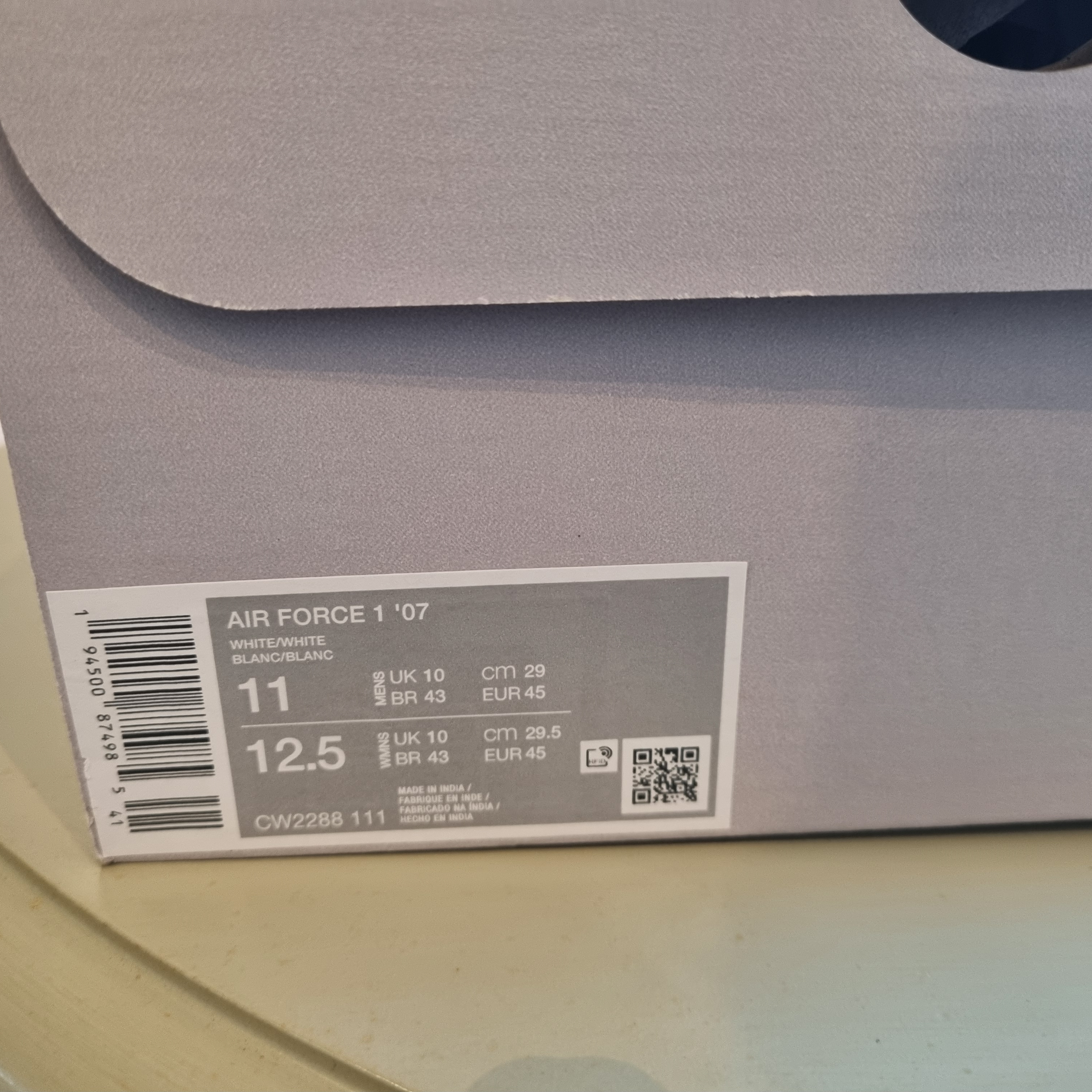 Nike Air Force 1 '07 Low White 착용 스타일 - 1