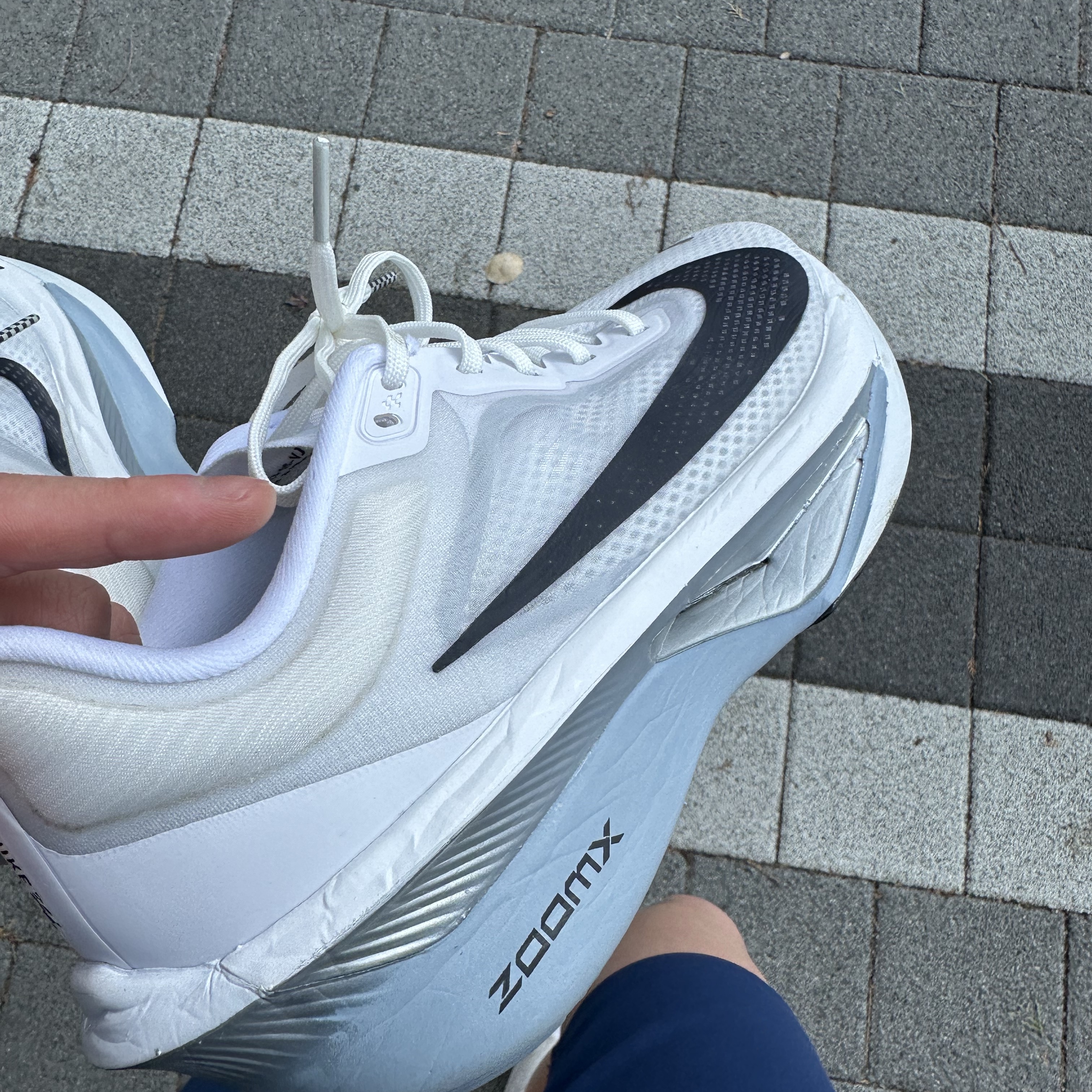 Nike Zoom Fly 6 White Pure Platinum 착용 스타일