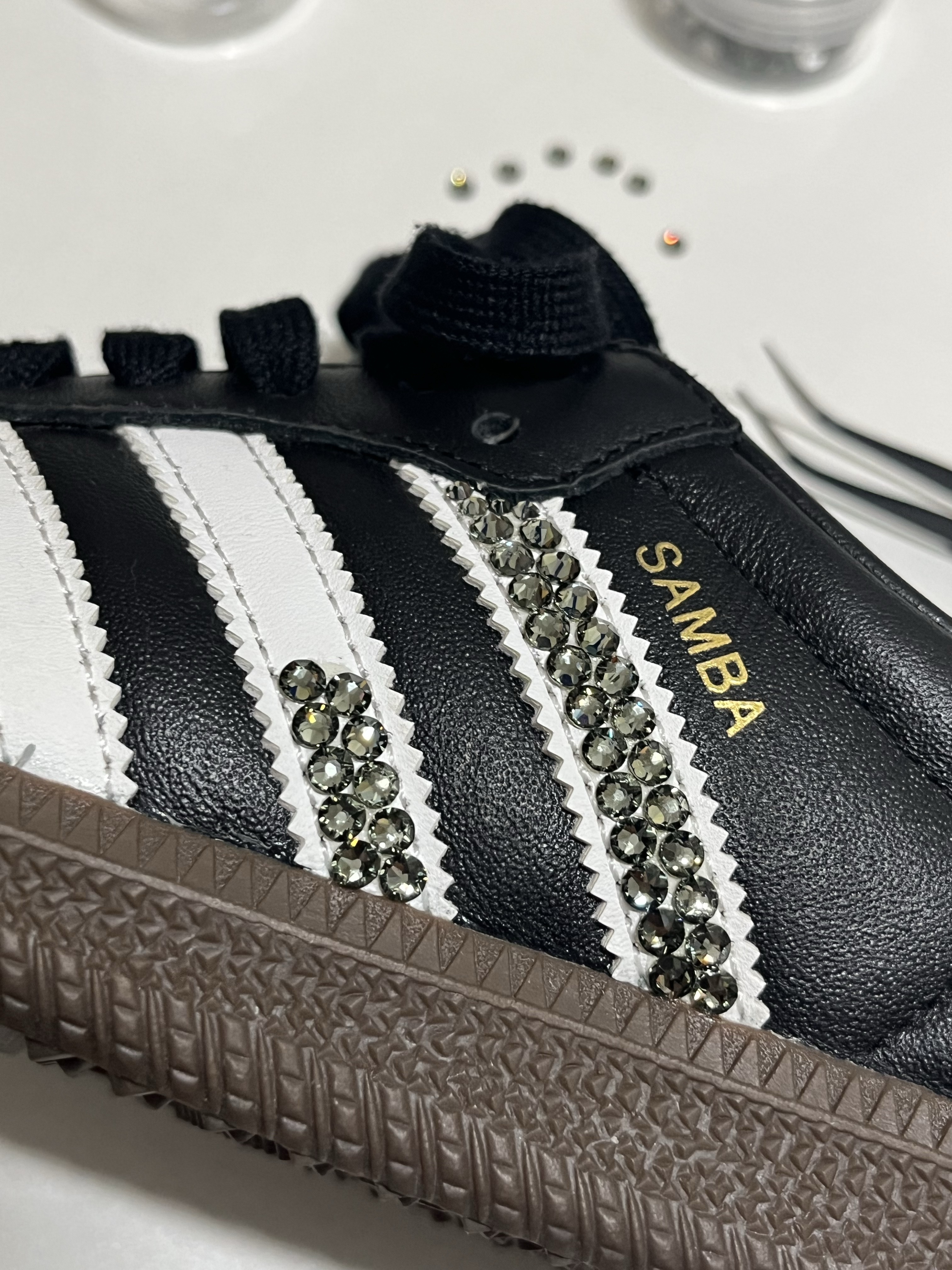 Adidas Samba OG Black White Gum, Adidas Oribbon 2 Lace Black 착용 스타일 - 1