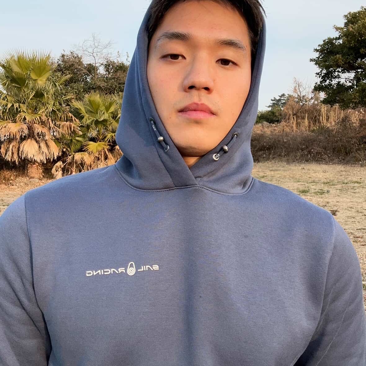 Sailracing Bowman Logo Hood 685 착용 스타일 - 4