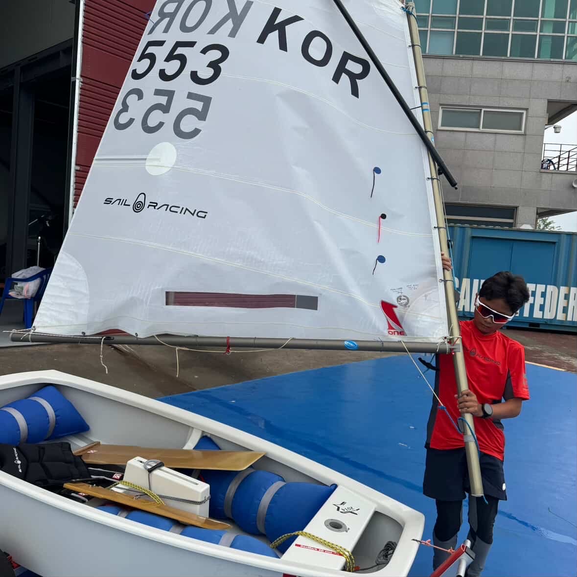 Sailracing Reference Ss Rashguard 490, Sailracing Orca Hybrid Leggings 999 착용 스타일 - 3