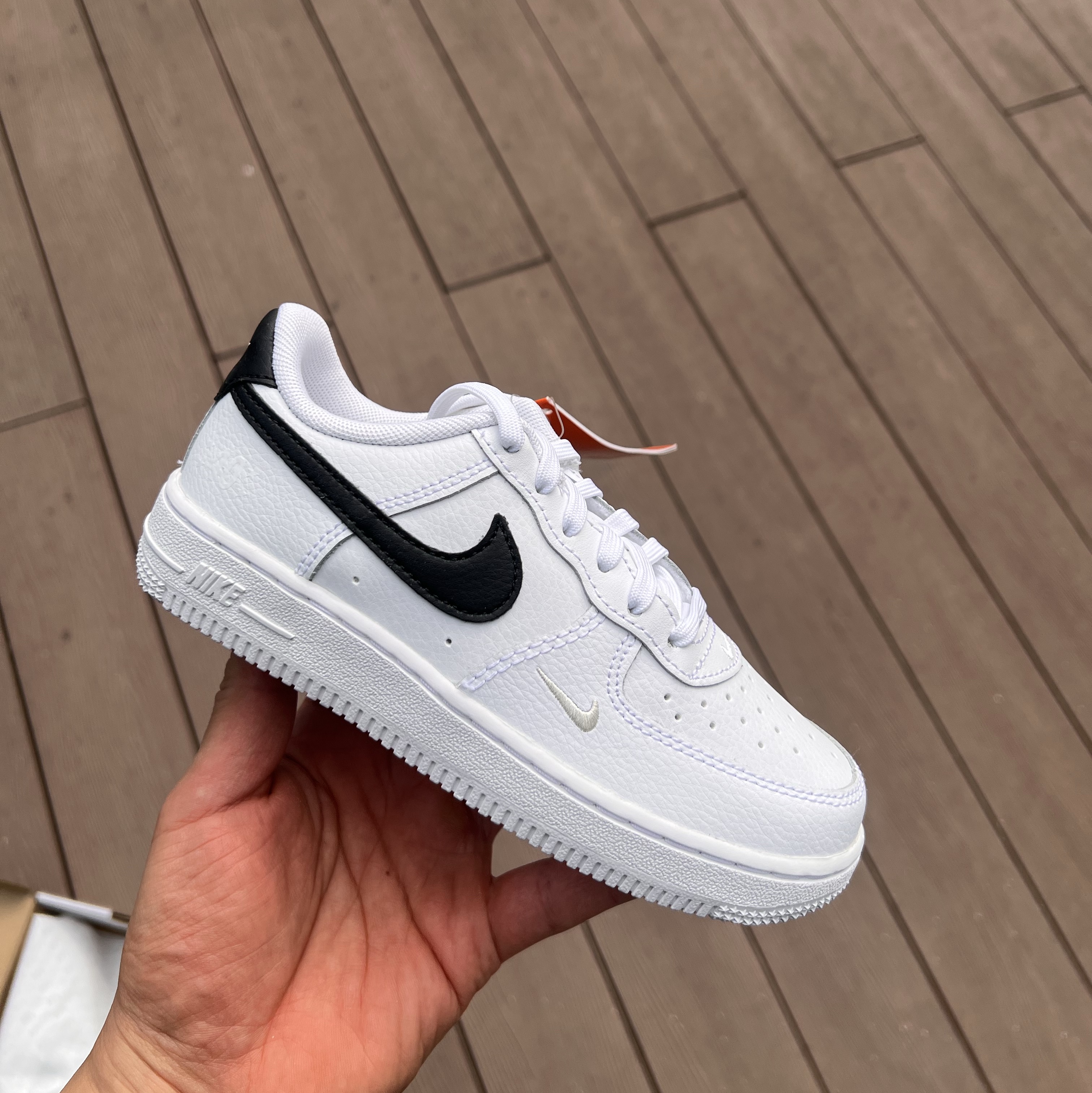 (PS) Nike Air Force 1 Low SE 40th Anniversary White Black 착용 스타일