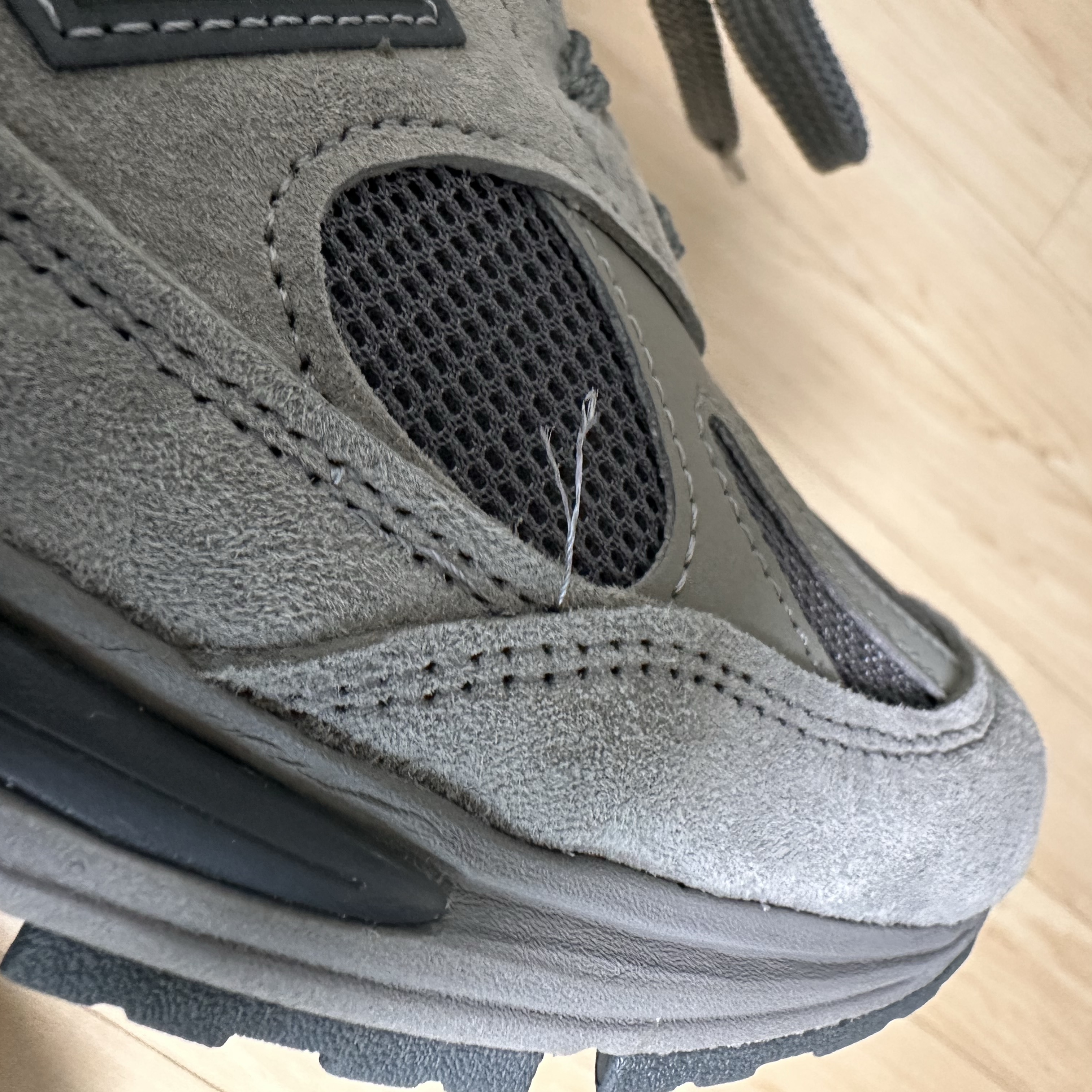 New Balance x Thisisneverthat 991v2 Made in UK Grey 착용 스타일 - 3