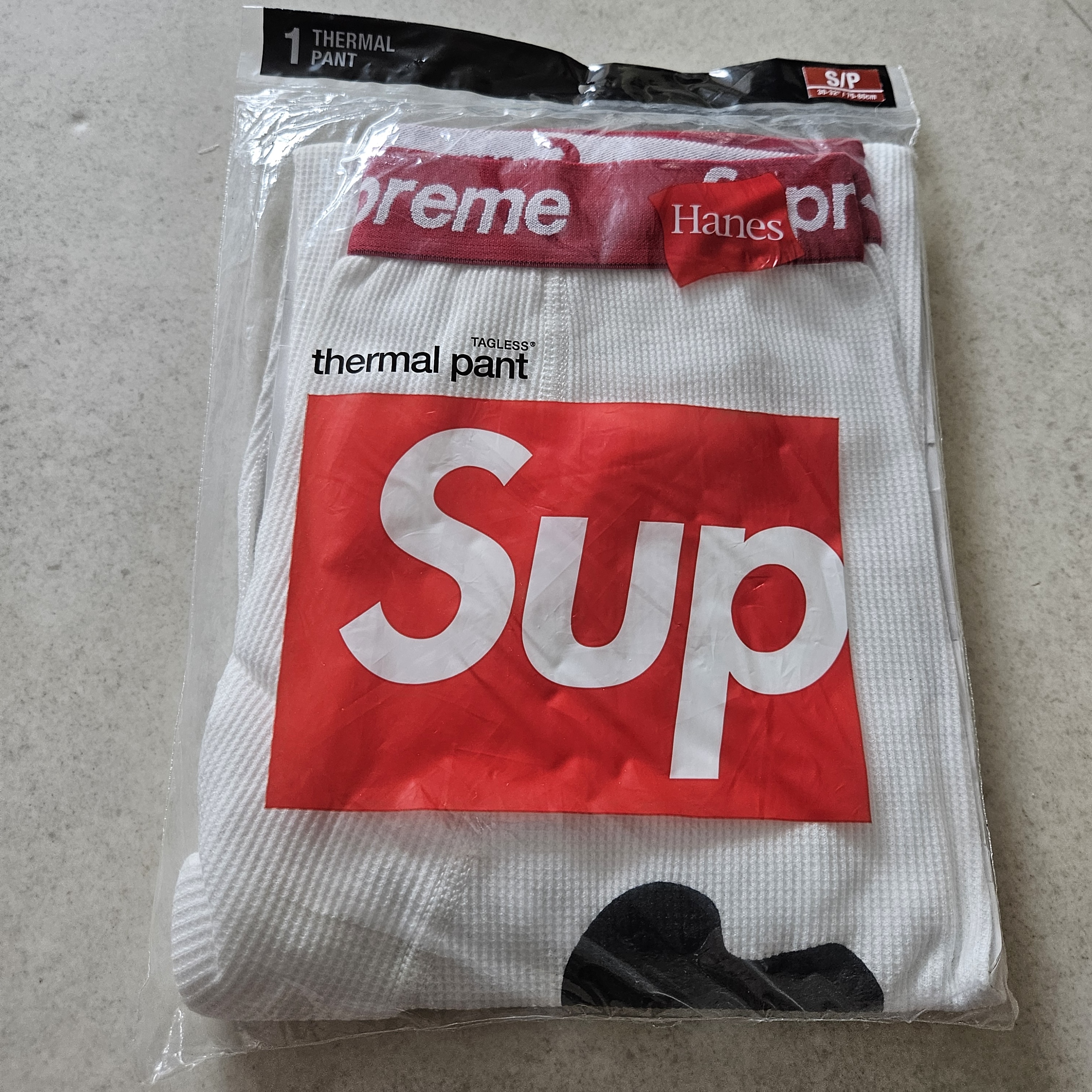 Supreme Hanes Bones Thermal Pants Natural (1 Pack) 착용 스타일 - 1