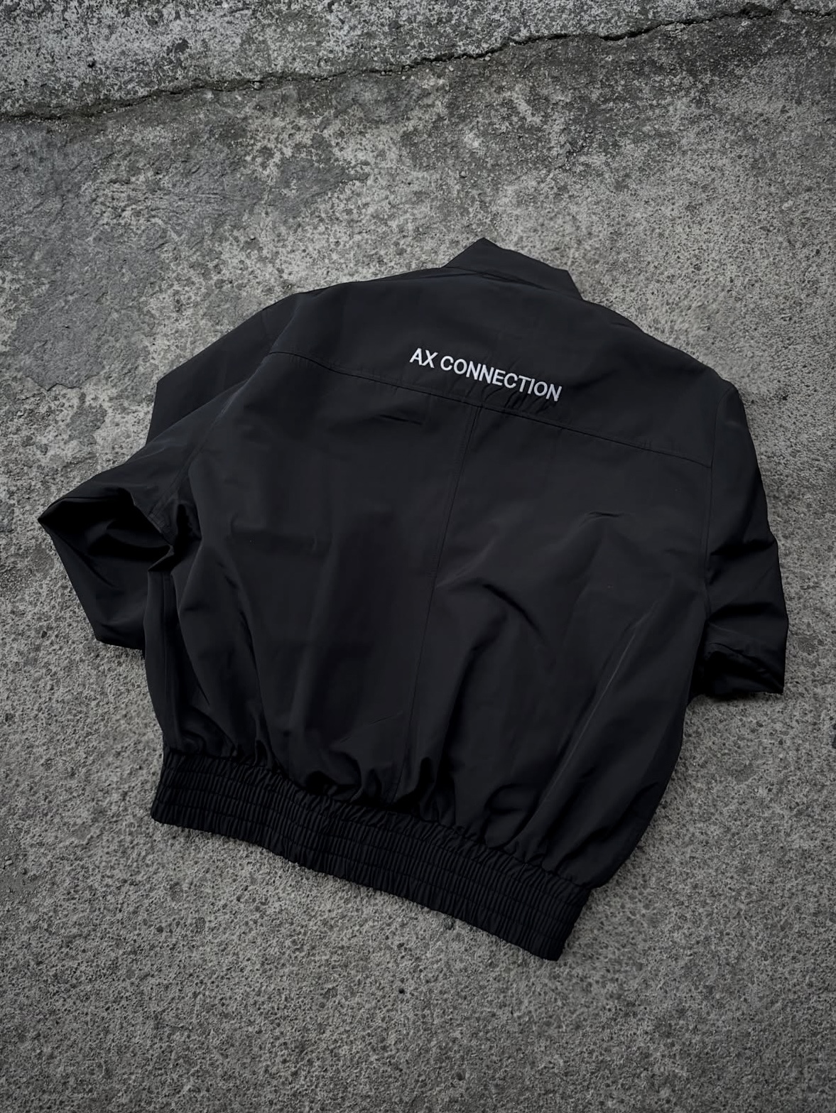 AX CONNECTION Logo Cropped Work Jacket 착용 스타일 - 2