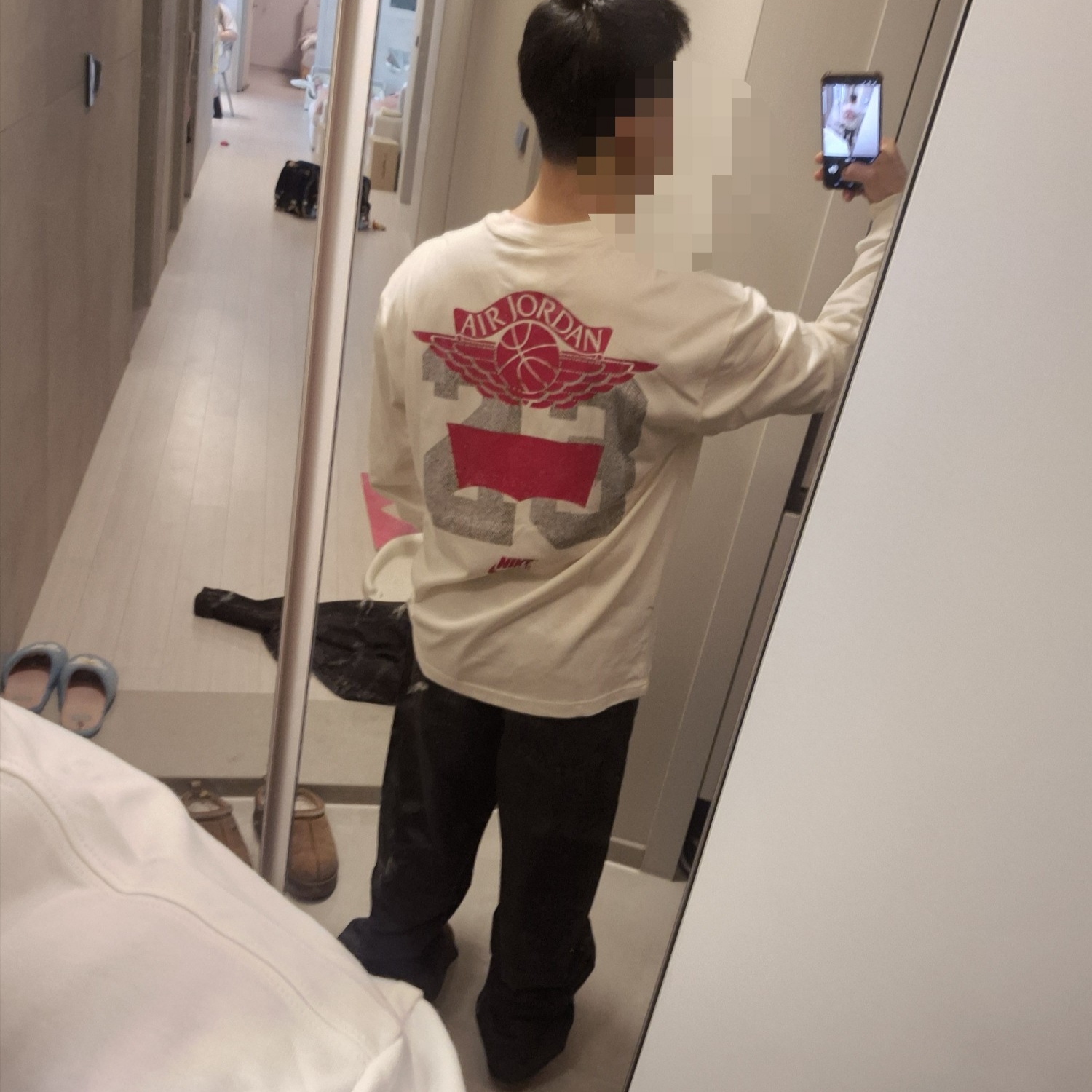 Jordan x Levi's Long Sleeve T-Shirt Pale Ivory (IM6730-110) 착용 스타일 - 1