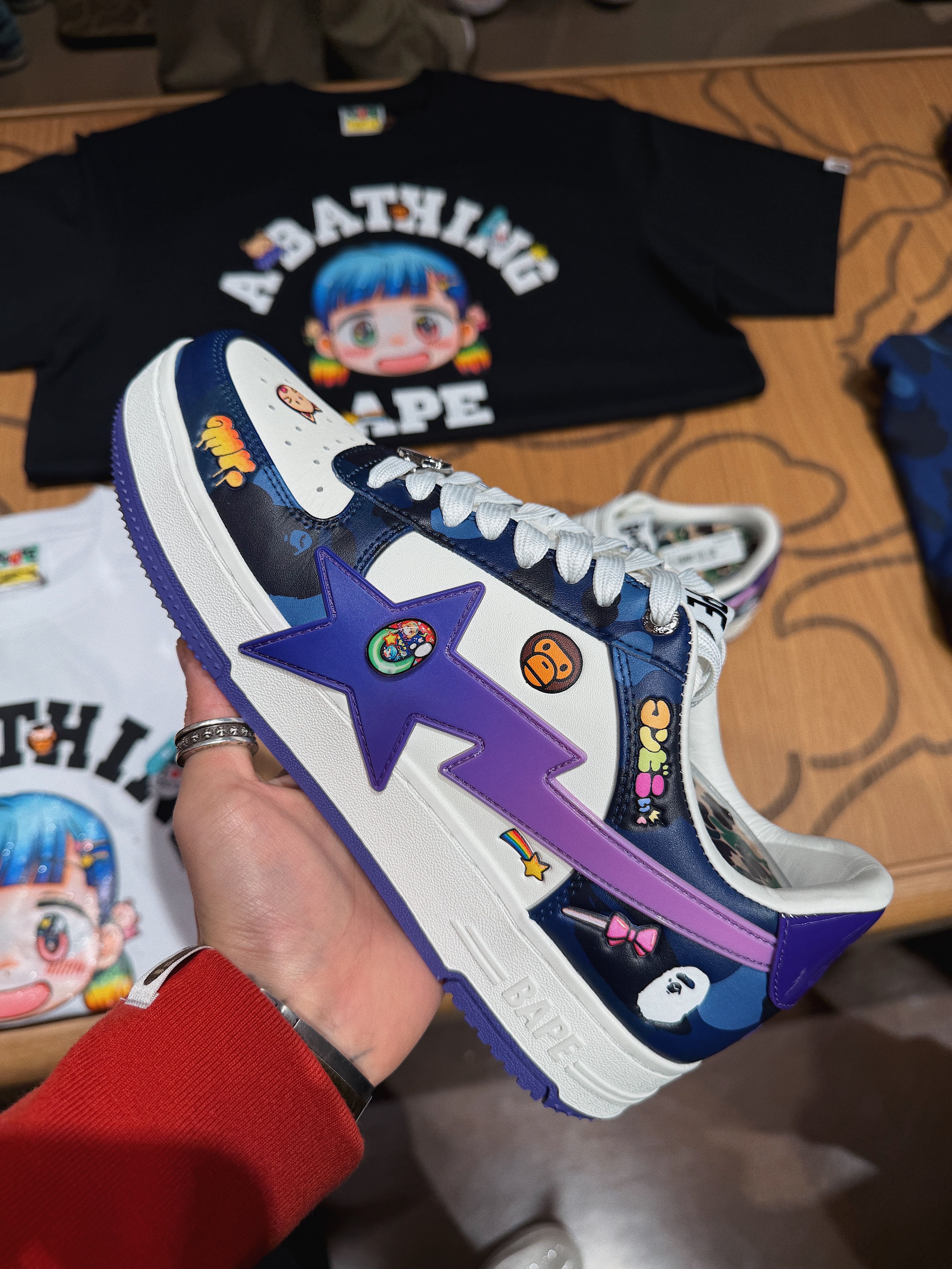 BAPE Color Camo Shark Full Zip Hoodie Red, BAPE Sta #2 White Black 착용 스타일 - 9