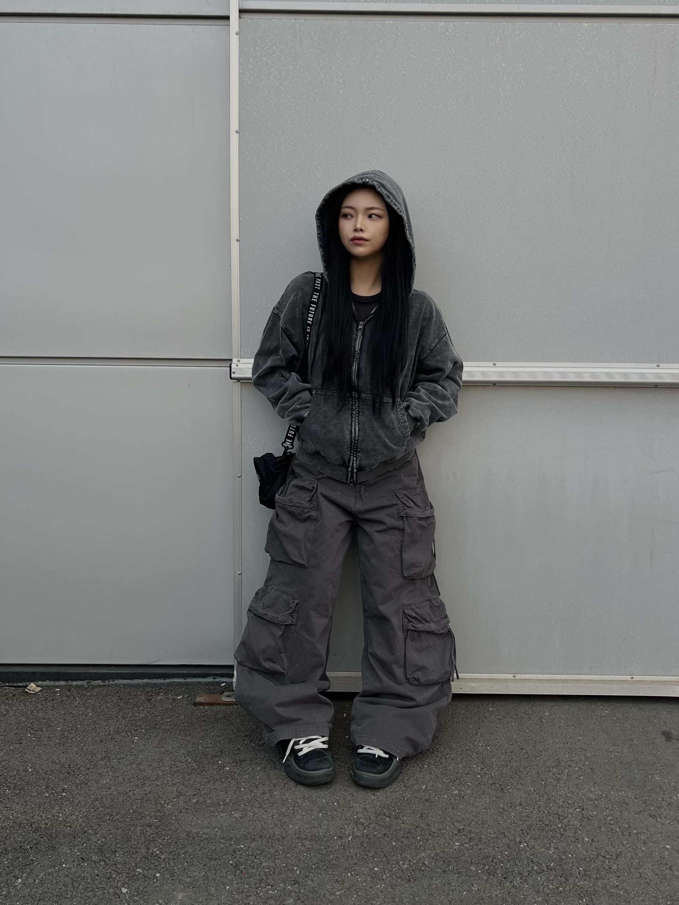 Human Made Military Pouch Small Black, ERL Vamp Skate Shoe Pirate Black 착용 스타일 - 2