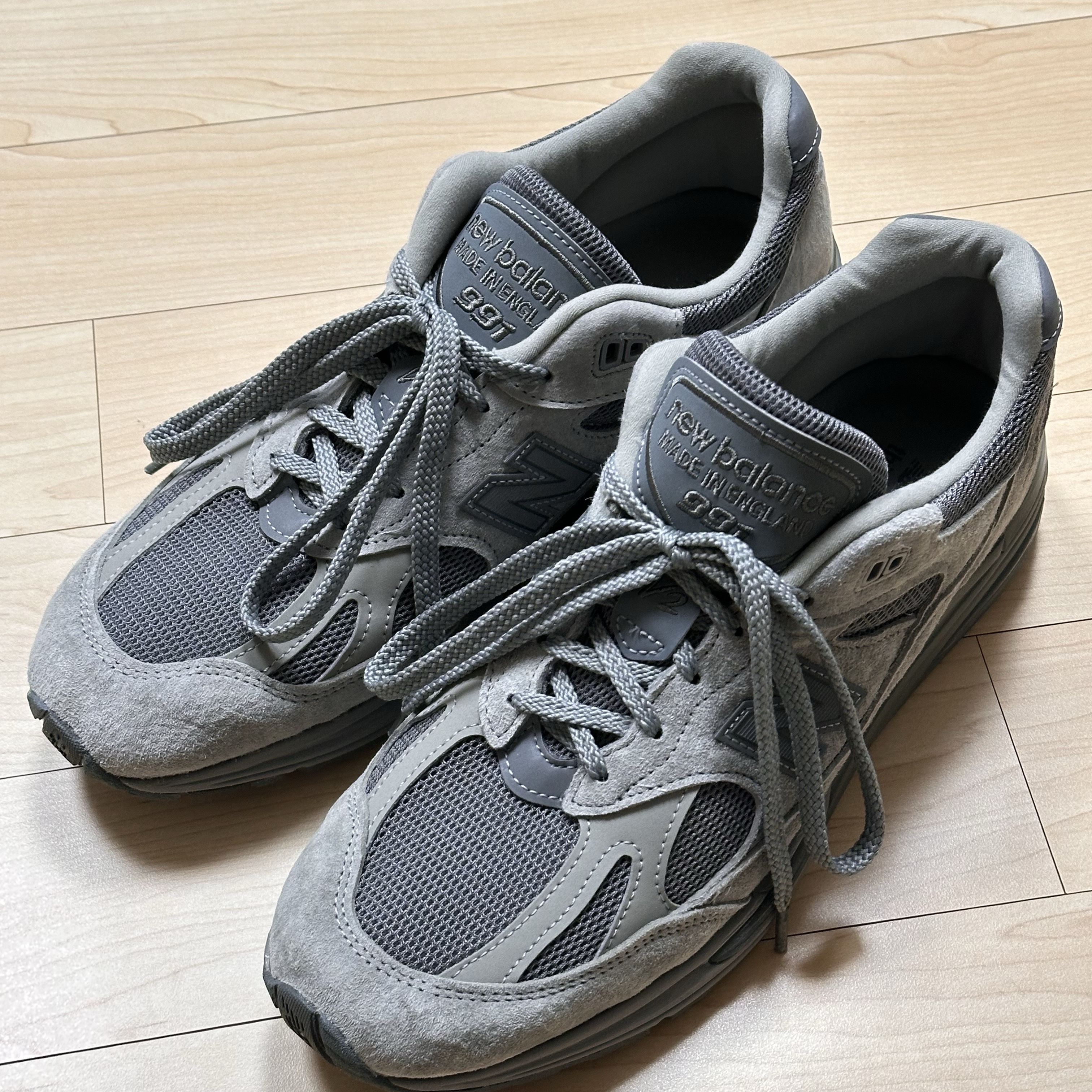 New Balance x Thisisneverthat 991v2 Made in UK Grey 착용 스타일 - 1