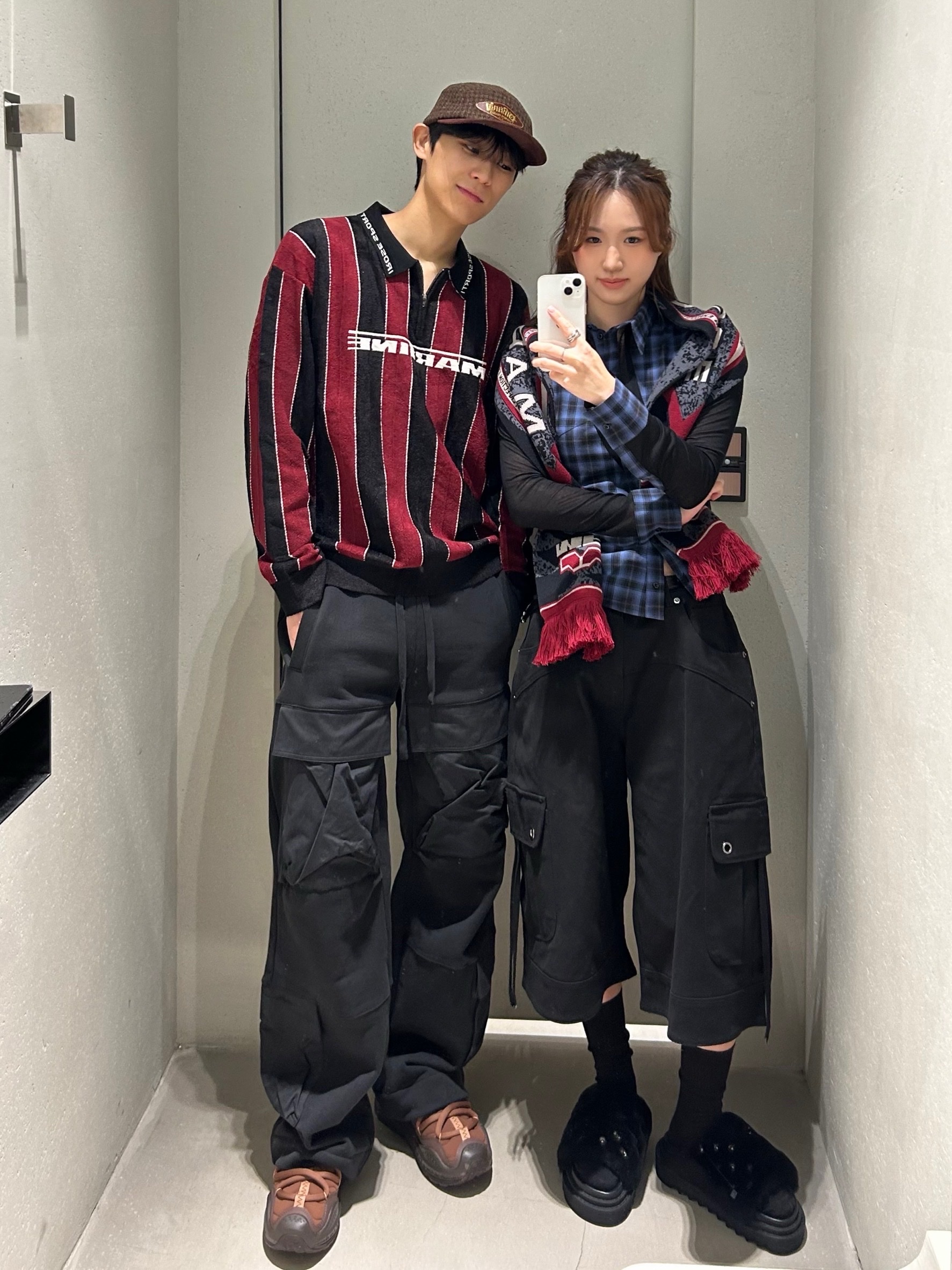 Martine Rose Sporty Logo Polo Black Burgundy - 25FW 착용 스타일 - 5