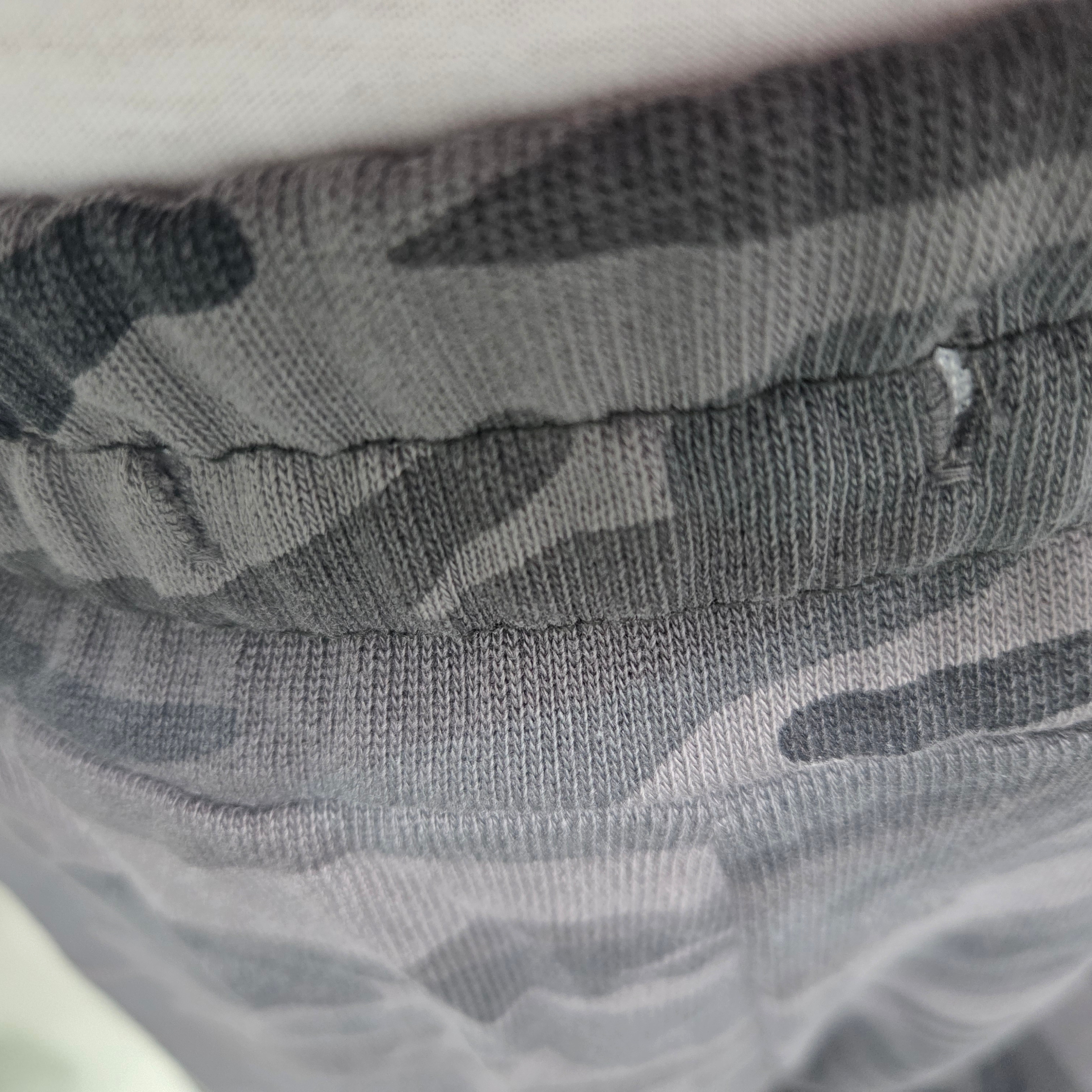 BP2DISORDER Two-Tuck Wide Pants Camo 착용 스타일