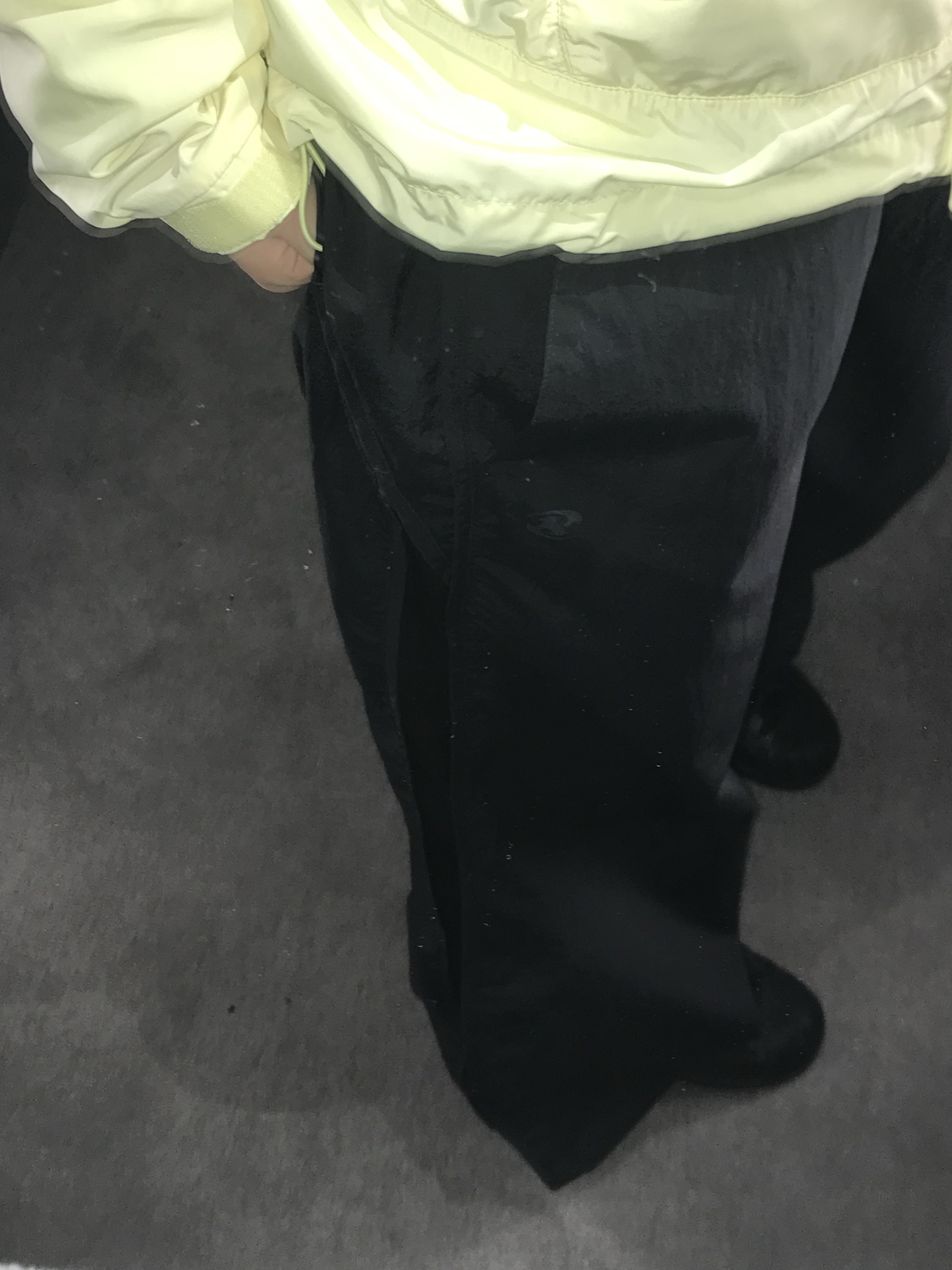 Sansan Gear Docking Jacket Lemon_26SS, Sansan Gear Side Flap Track Pants Black 착용 스타일 - 2