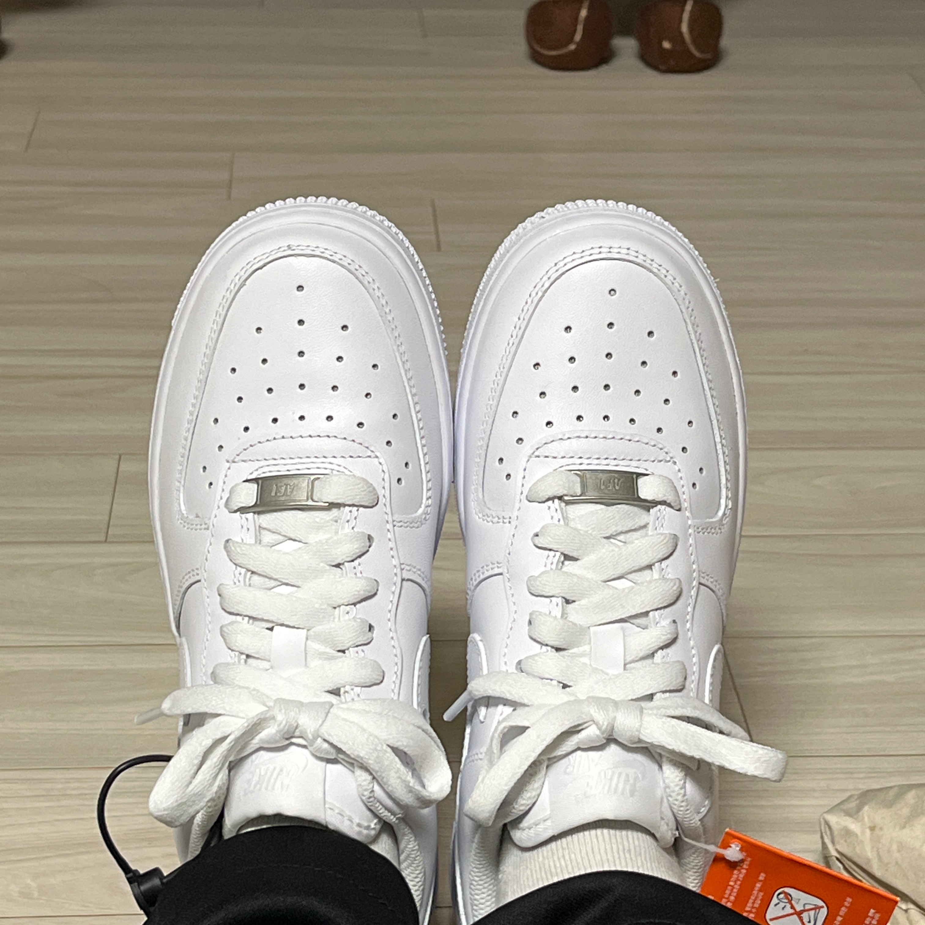 (W) Nike Air Force 1 '07 Low White 착용 스타일