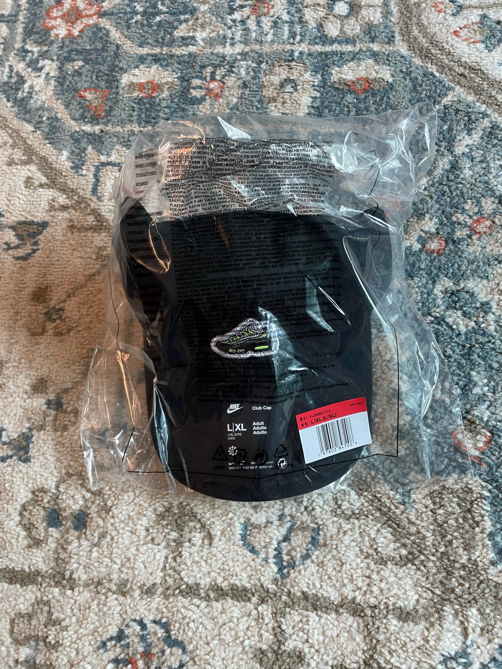 Nike Club Unstructured Cap Black 착용 스타일 - 1