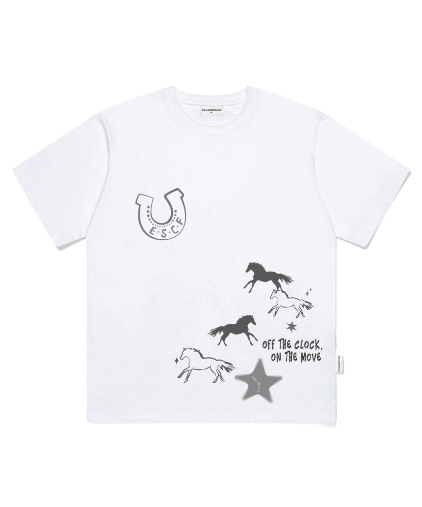 E261OTS028WH Escapefrom Move Horse Print Oversized Short Sleeve T-Shirt White