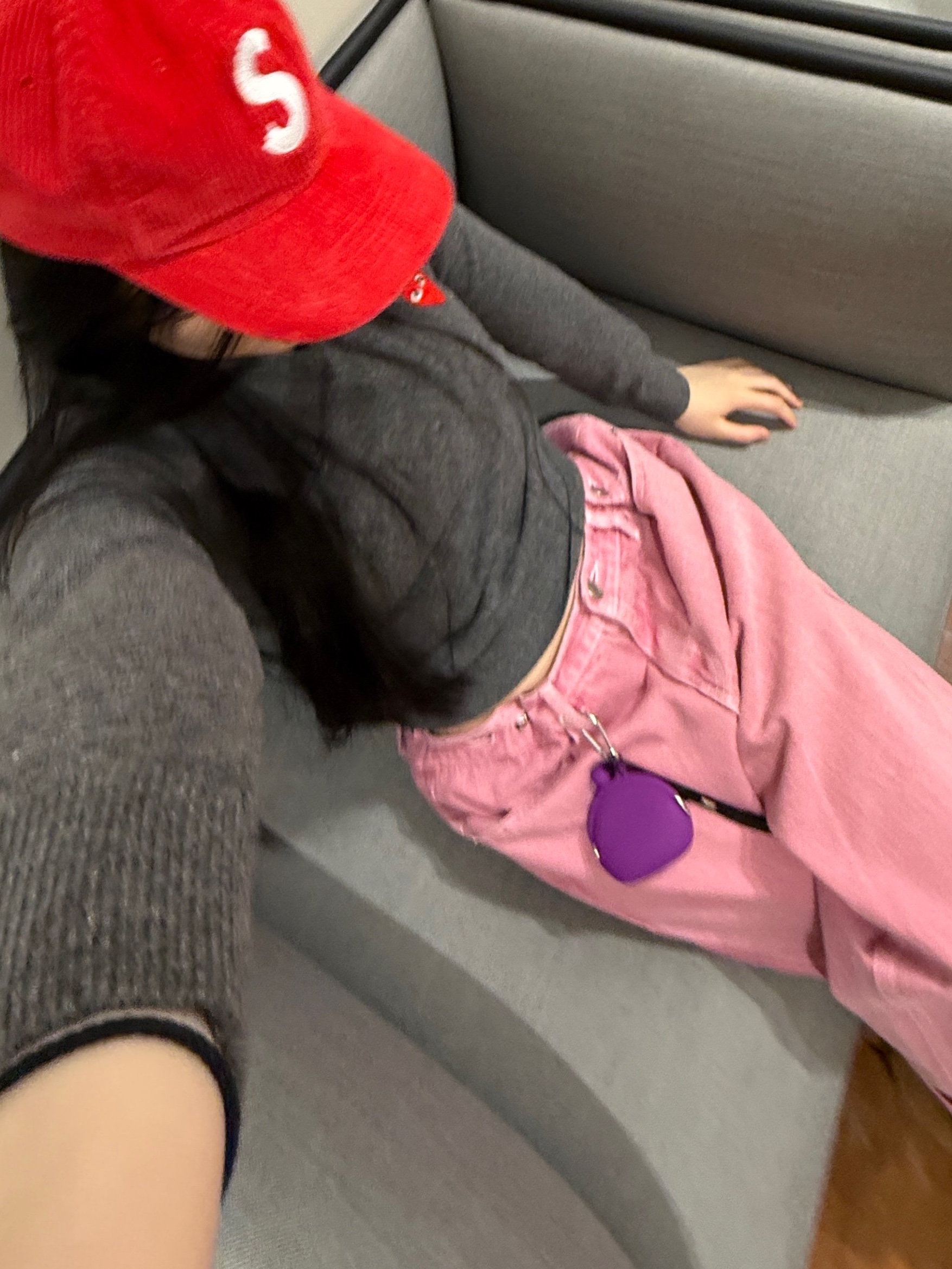 Supreme Corduroy S Logo 6-Panel Bright Red - 24FW 착용 스타일 - 1