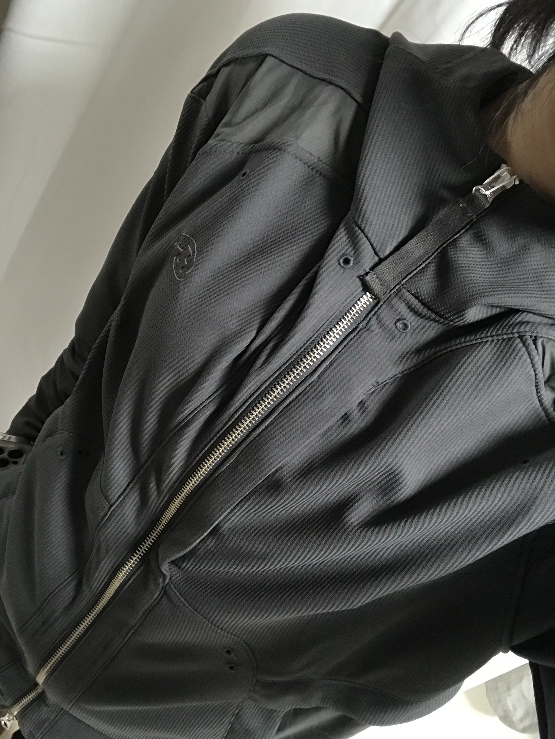 Sansan Gear Dual-Shade Jacket Brown_26SS 착용 스타일 - 4