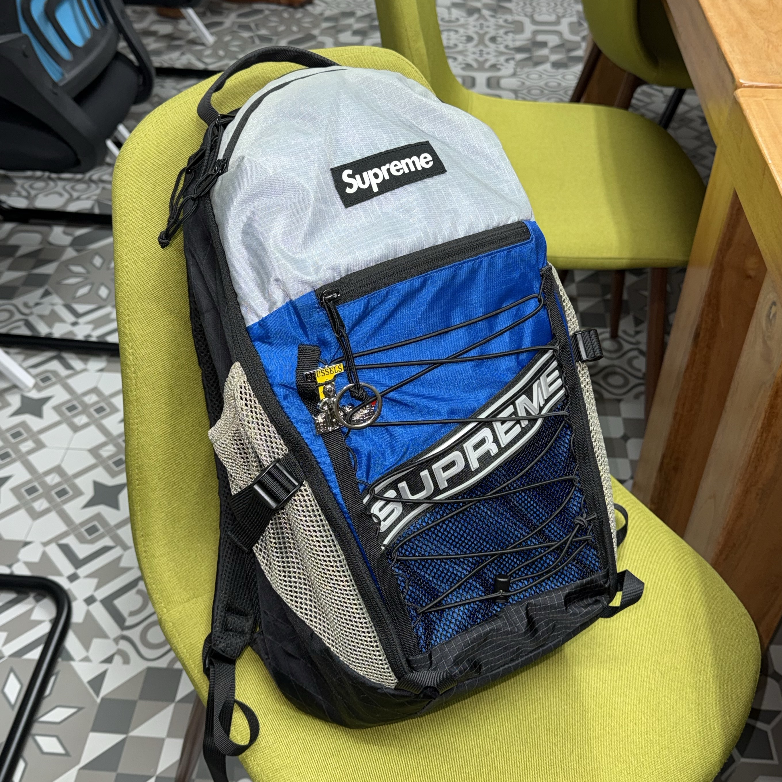 Supreme Backpack Blue - 23FW 착용 스타일