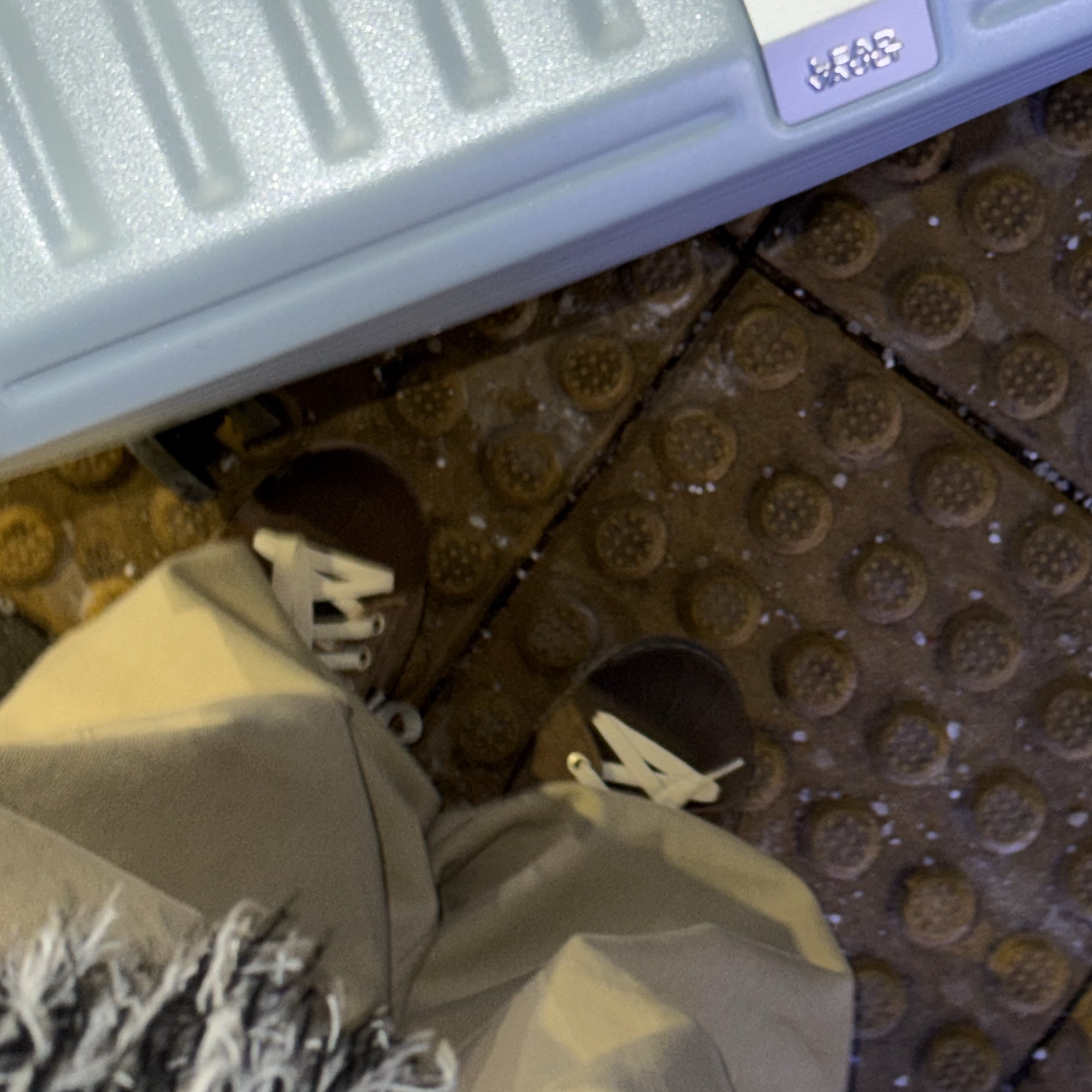 Adidas x Song for the Mute Superstar 82 Khaki Core Black, Supreme Mitchell & Ness Lined Hooded Satin Varsity Jacket Black - 25FW 착용 스타일 - 1