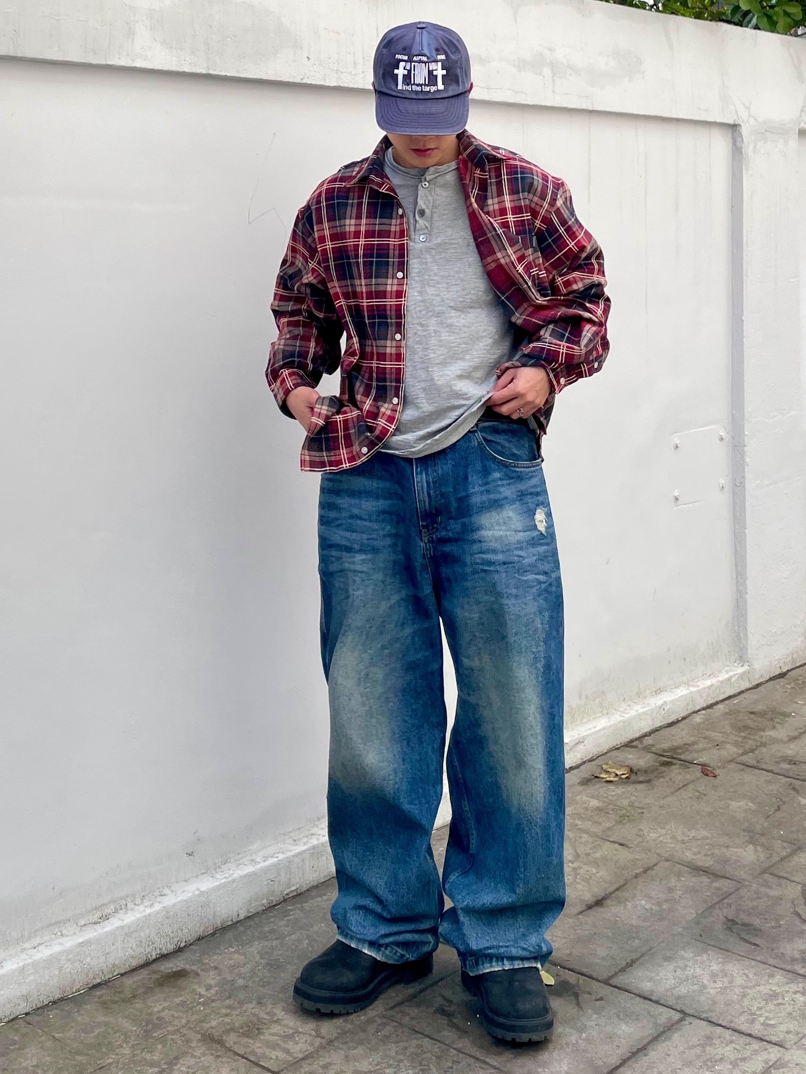 QT8 GARMENTS Rustic Core Flannel Check Shirt Red 착용 스타일 - 1