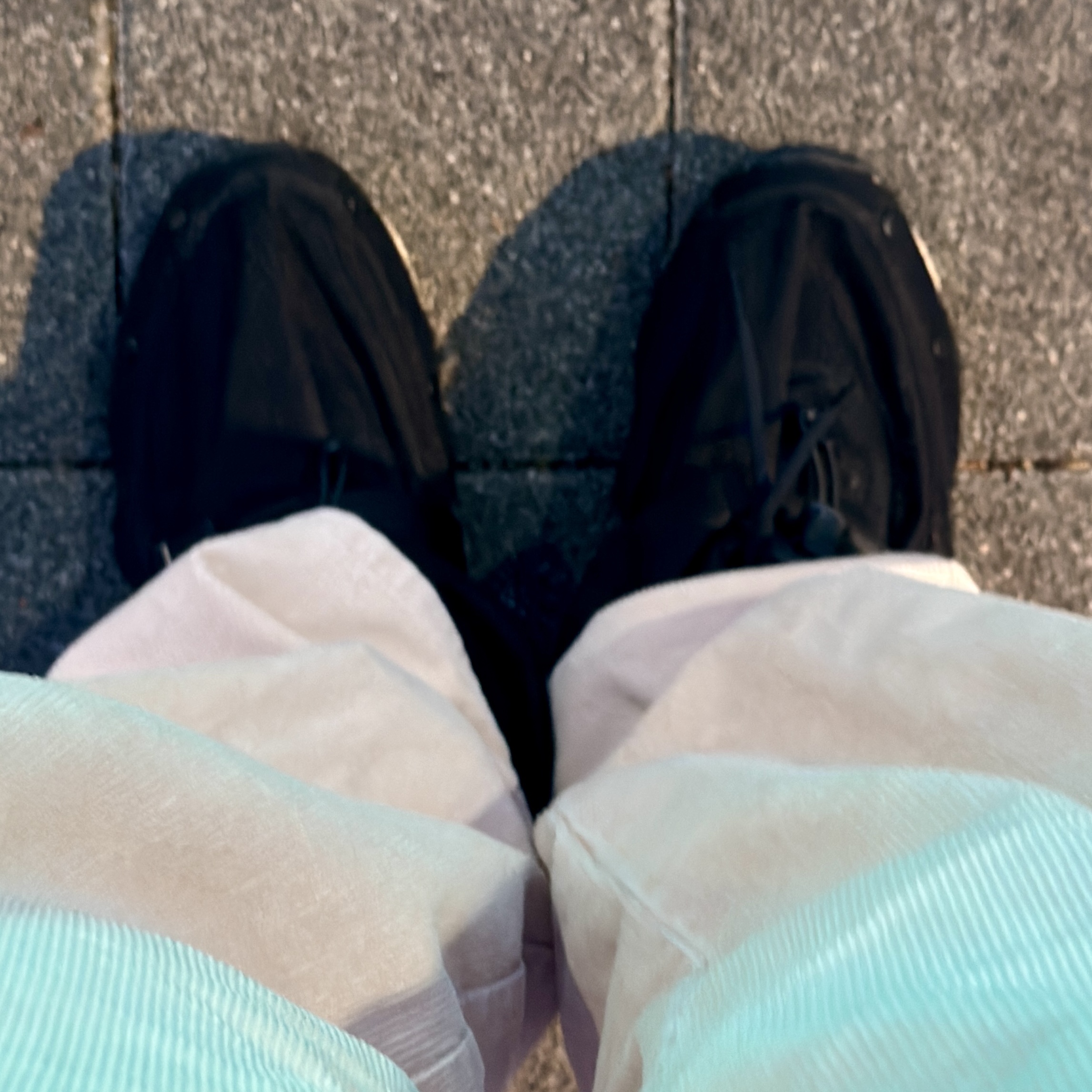 Asics x Beams Gel-Kayano 14 Gore-Tex Black 착용 스타일